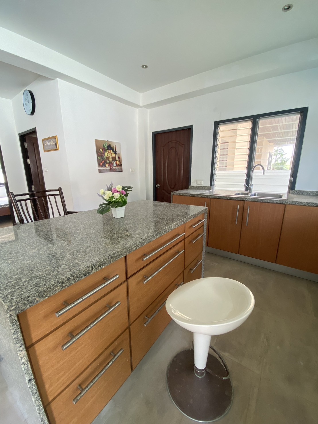 For Rent : Thalang, Private Pool Villa near Airport, 5 Bedrooms 4 Bathrooms