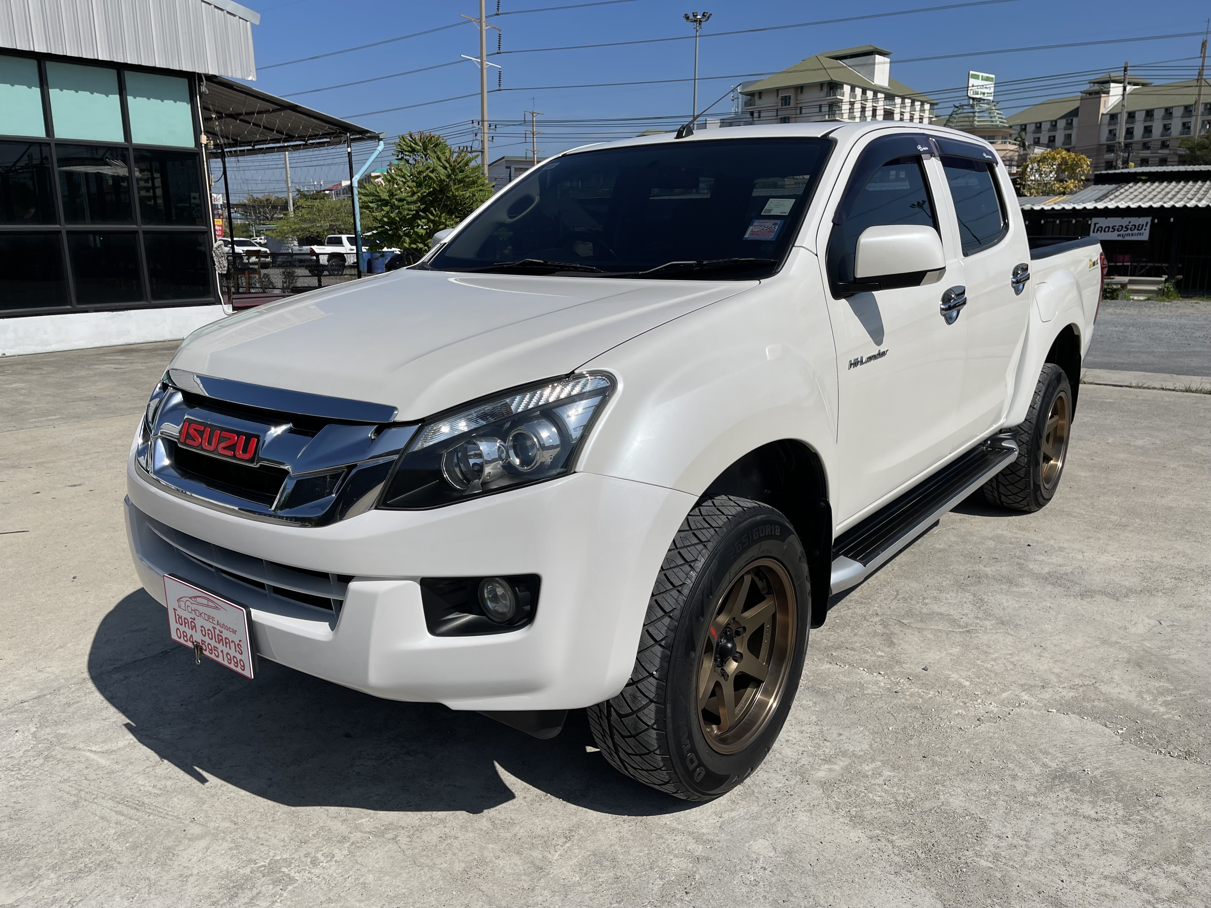 Isuzu Dmax All New 4ประตู Hi-Lander 2.5 Vgs Z Dvd 2013 ขาวมุก