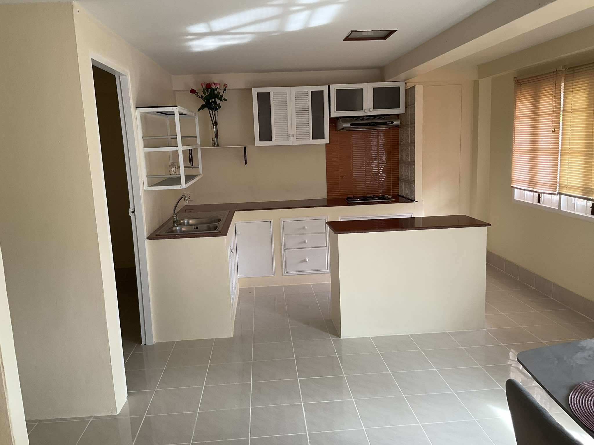 For Rent : Kuku, 3-Story Detached House, 4 Bedrooms 4 Bathrooms