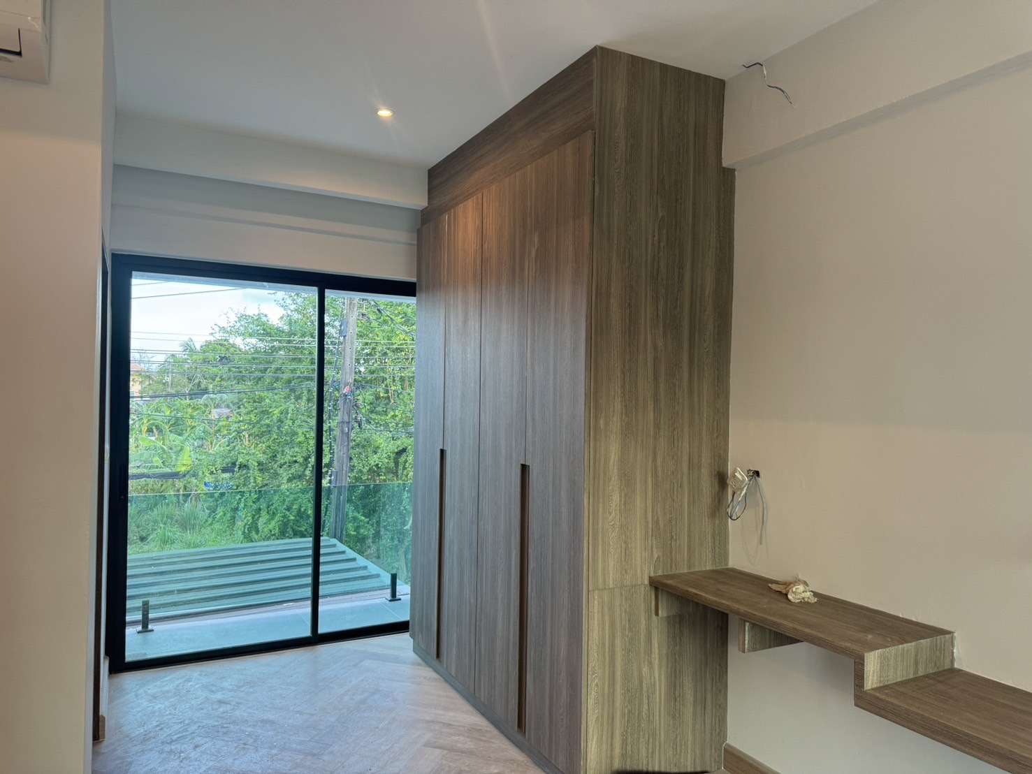 For Sales : Rawai, Private Pool Villa near Rawai beach, 3 Bedrooms 4 Bathrooms