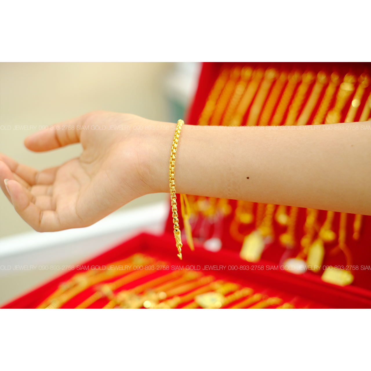สร้อยข้อมือ เต๋ากลม 1 บาทรหัส 055