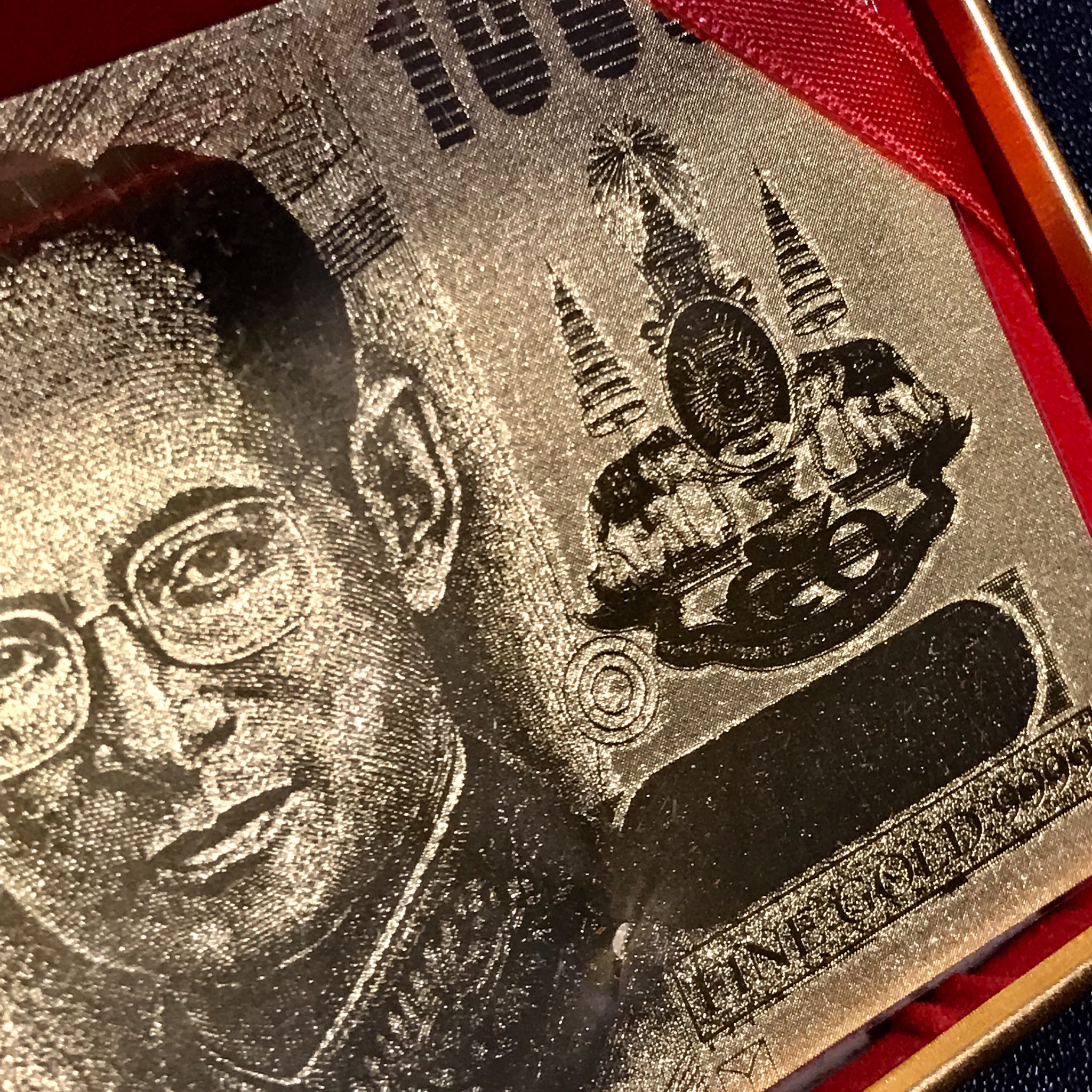 ธนบัตรทองคำนำโชคที่ระลึกเนื่องในโอกาสพระราชพิธีฉลองสิริราชสมบัติครบ 50 ปี พ.ศ. 2539