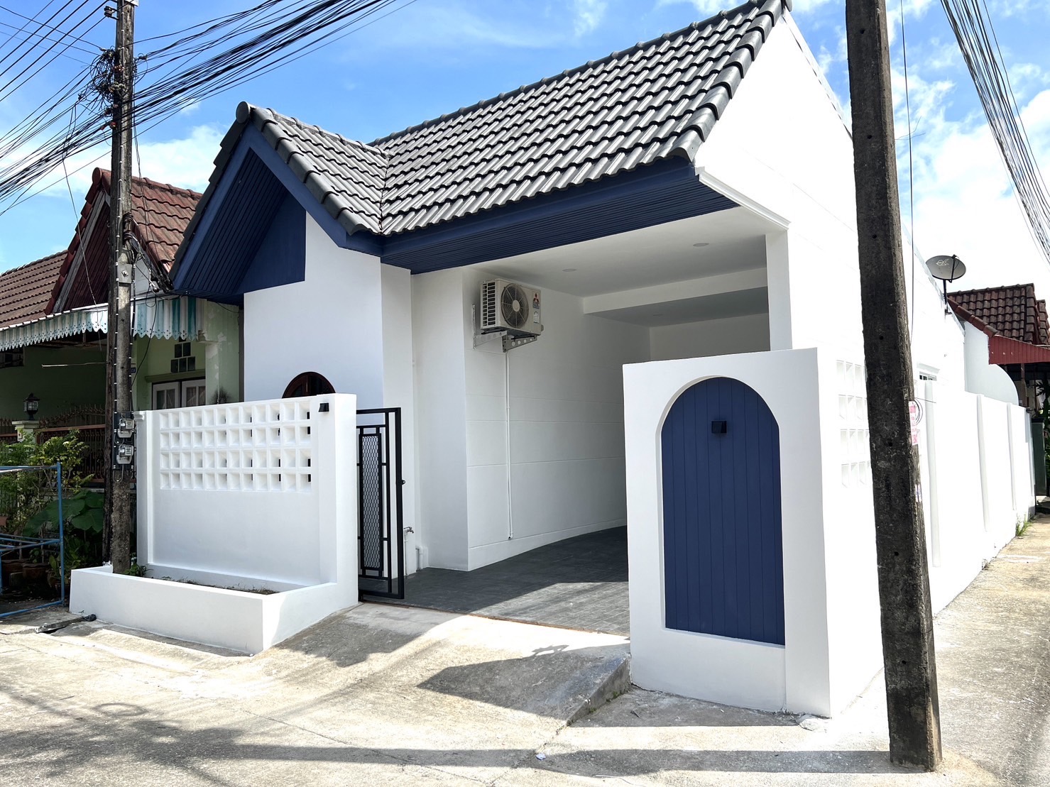 For Sales : Thalang, Town House @Phet Ladda Village, 2 Bedrooms, 1 Bathroom