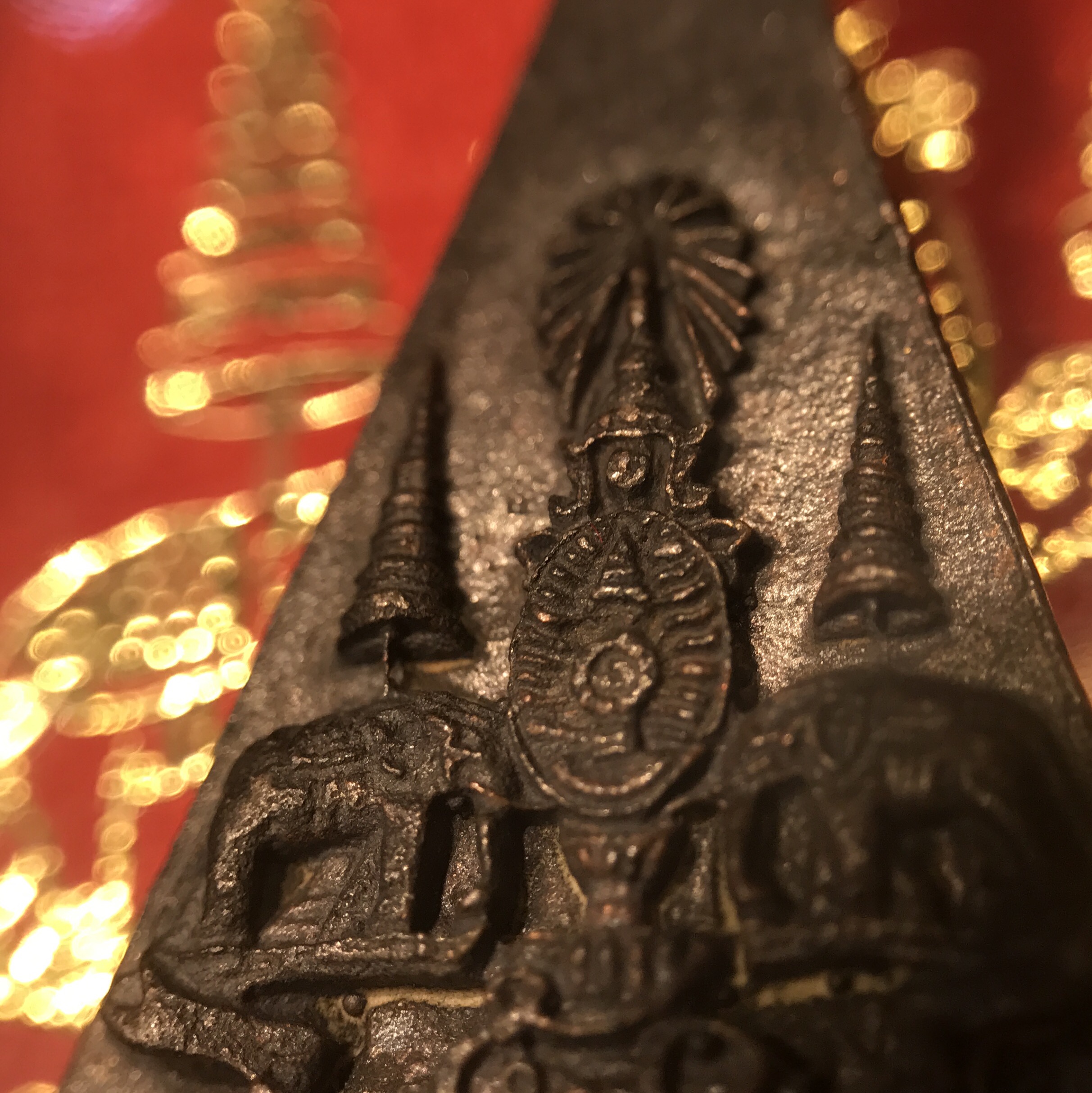 พระกำลังแผ่นดิน (สมเด็จจิตรลดา2) จัดสร้างเฉลิมพระเกียรติ ร.9 ครองราชย์ 50 ปี 2539 เนื้อนวโลหะ(สร้างน้อยหายาก)พร้อมกล่องบรรจุเดิมครบสมบูรณ์ยุคแรก