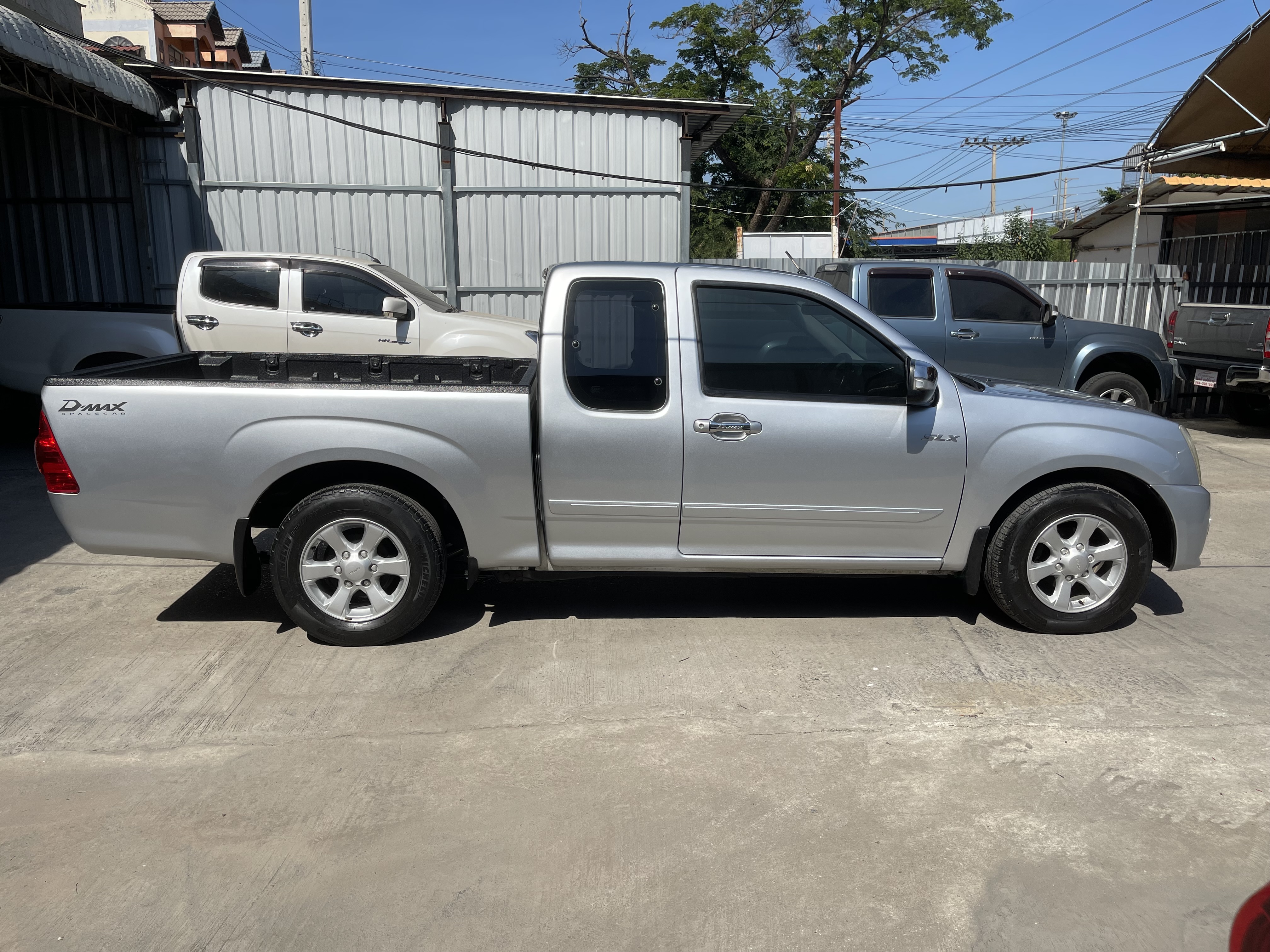 Isuzu Dmax Cab SLX 2.5 2010 เงิน