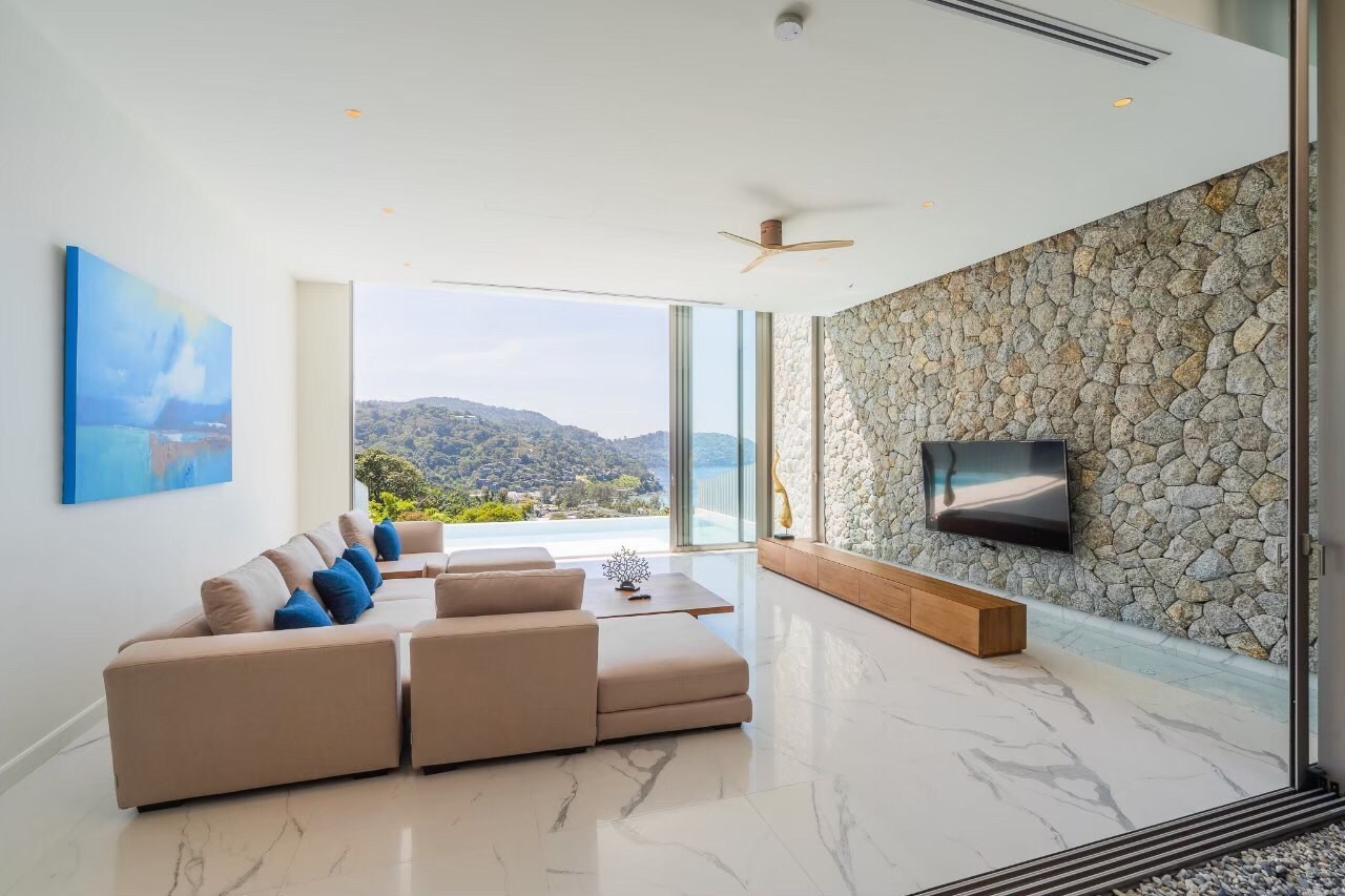 For Sale : Kata Private Luxury Pool Villa, 5 bedrooms 6 Bathrooms, Sea view.