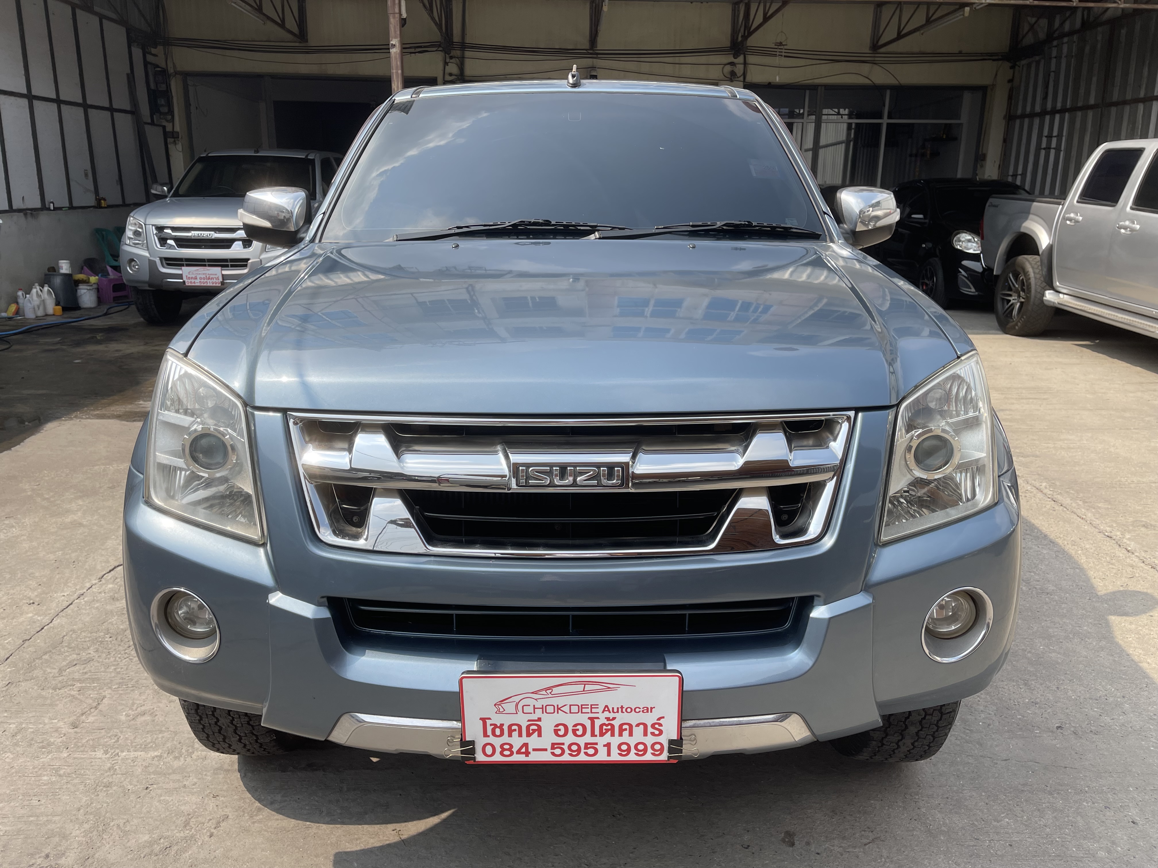 Isuzu Dmax 4ประตู Hilander 2.5 Abs 2011 เทา