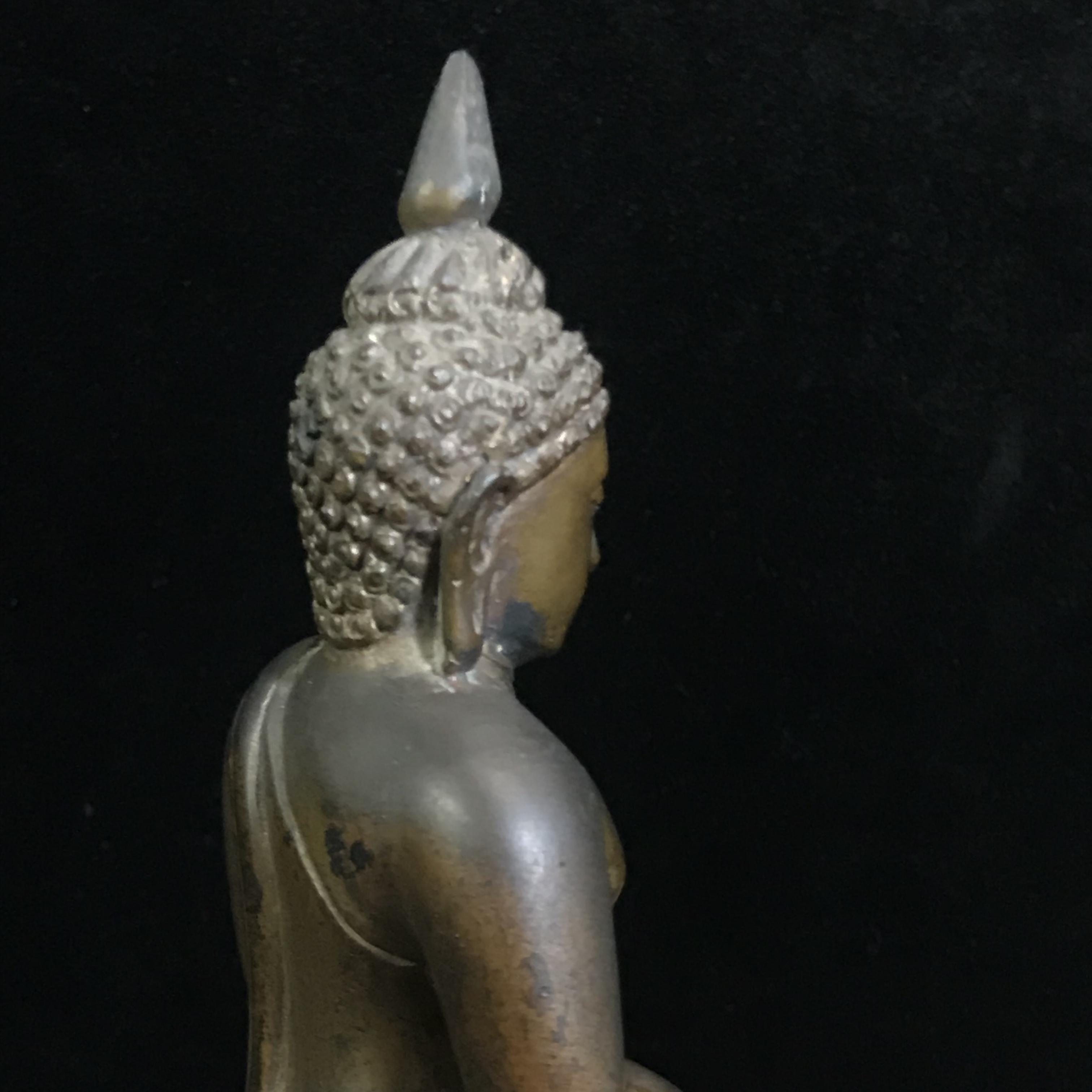 พระไพรีพินาศ วัดบวรนิเวศวิหาร ปี 2544 เนื้อสัมฤทธิ์ หน้าตัก 3นิ้ว (นิยมหายาก)(1ใน2989องค์)