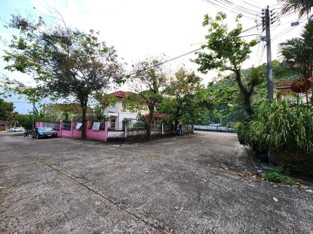 For Rent : Ratsada, 2-story detached house, 3 bedrooms 4 bathrooms