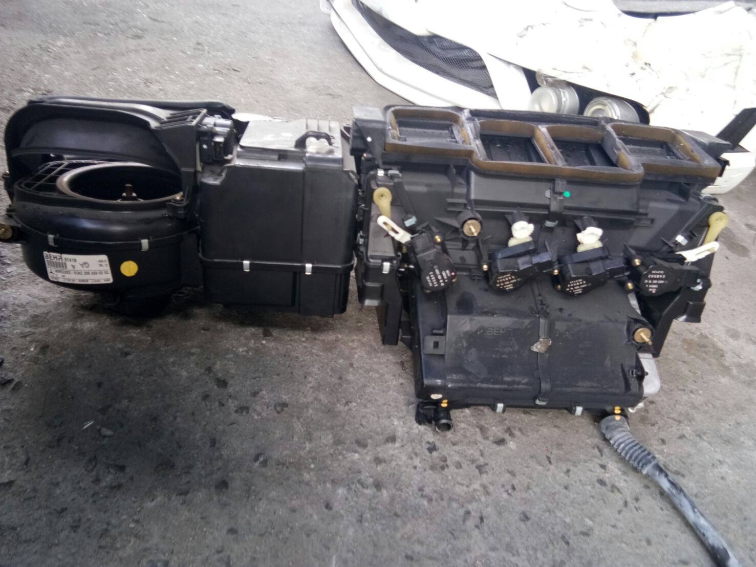 ตู้แอร์BENZ W203