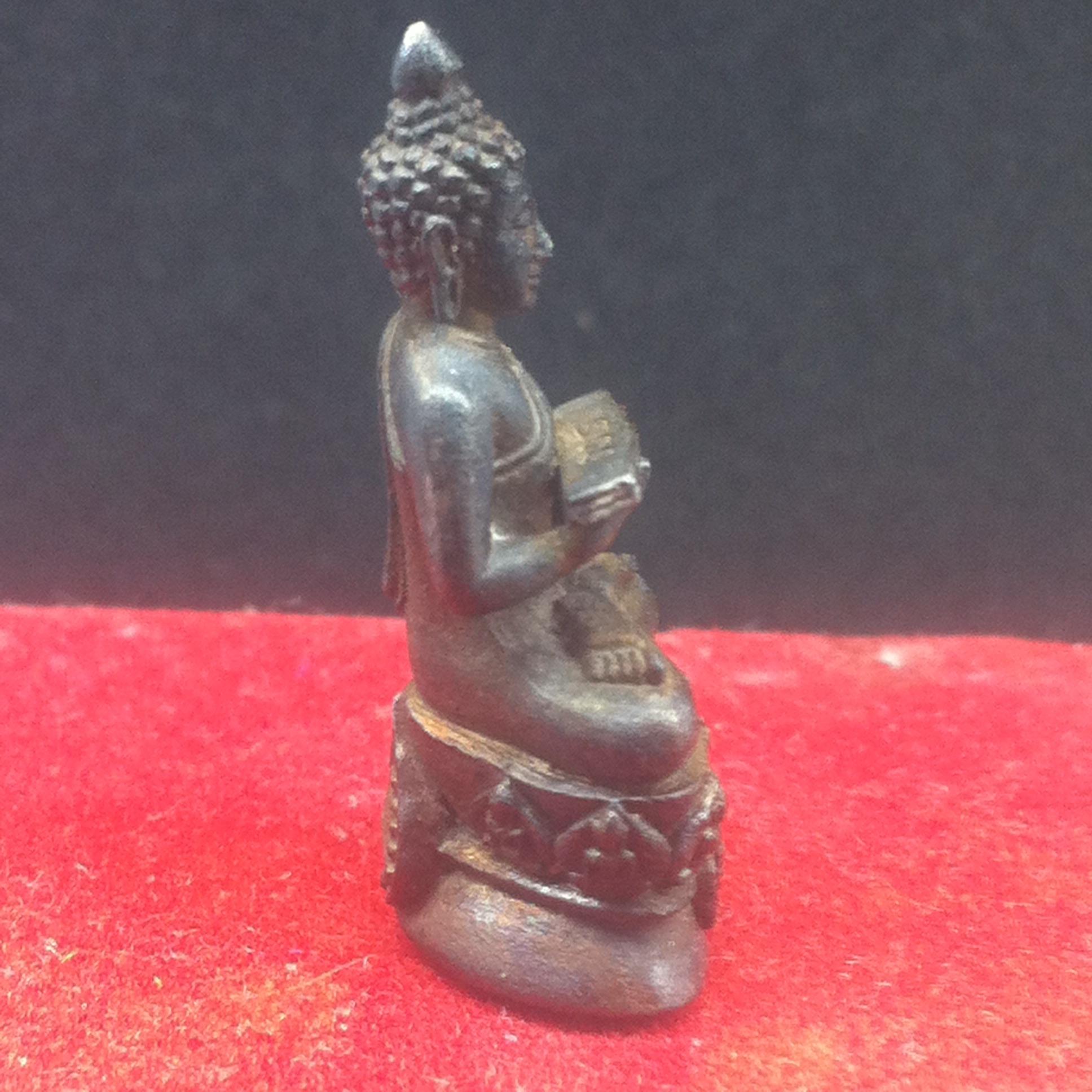 พระกริ่งปรมานุชิตชิโนรส วัดเชตุพน ปี2533 เนื้อนวะโลหะ ( ในหลวงเสด็จเททอง)