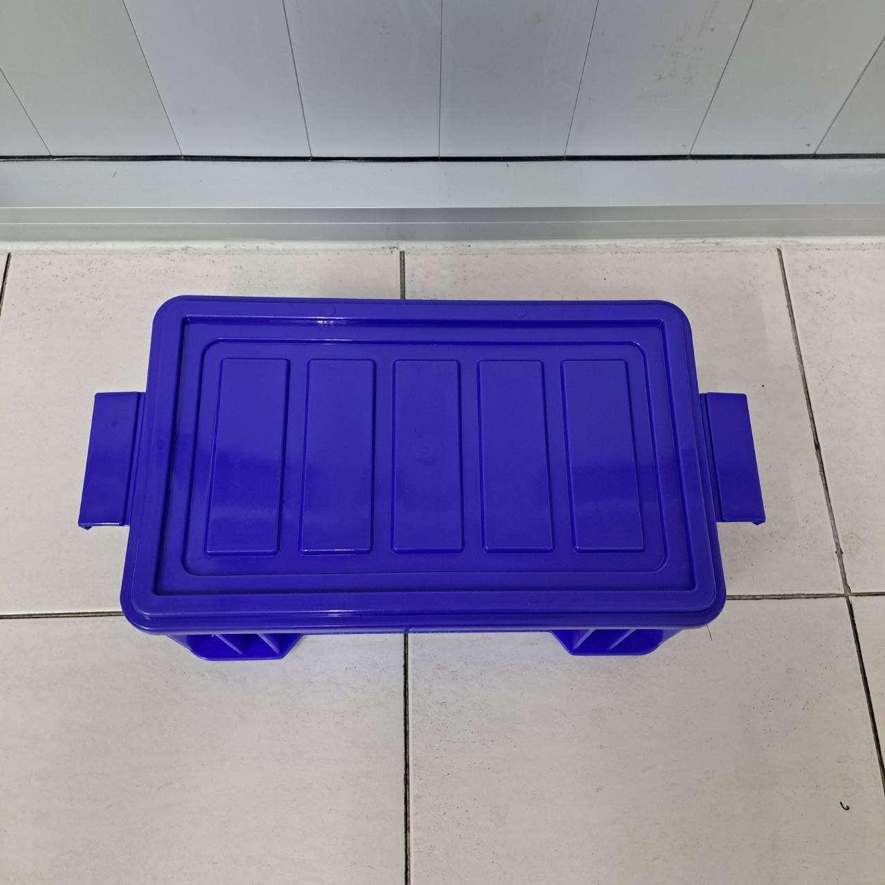 ลังทึบ 105