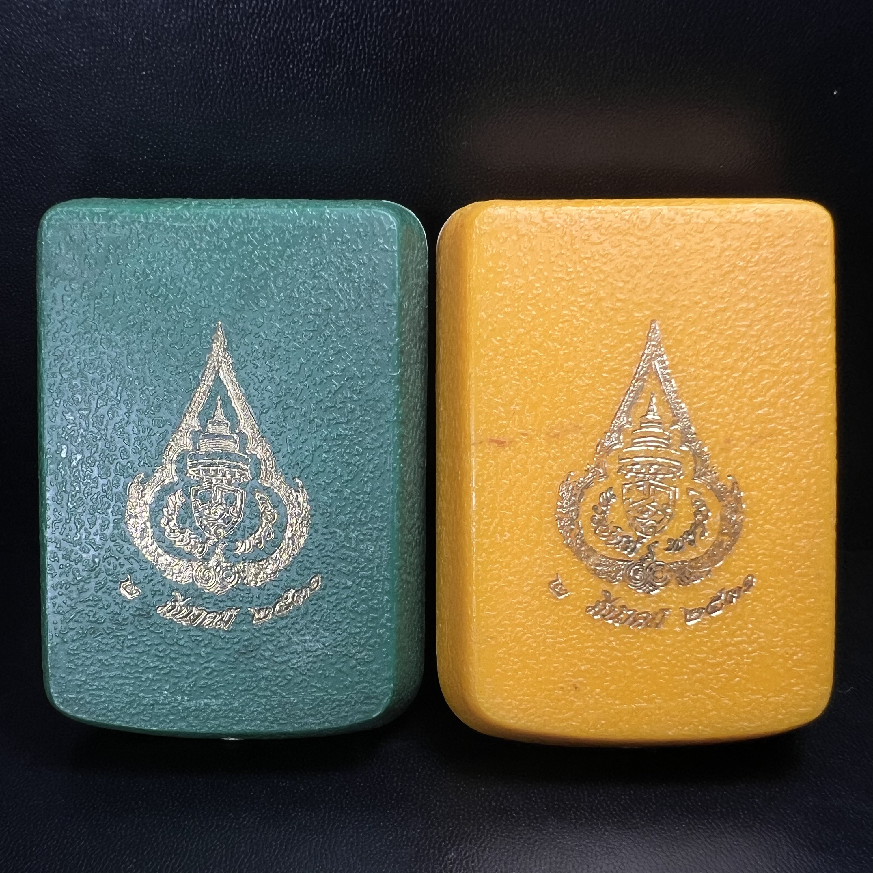 พระกริ่ง-พระชัยวัฒยน์วาสนาสมเด็จพระสังฆราช(วาสน์)วัดราชบพิธฯปี2531 เนื้อเงิน สร้างเป็นที่ระลึกในคราวที่สมเด็จพระอริยวงศาคตญาณ สมเด็จพระสังฆราช(วาสน์ วาสโน)มีพระชนมายุครบ90พรรษา(ในหลวง ร.9 เสด็จในพิธี)งานแกะแม่พิมพ์โดย นายช่างเกษม มงคลเจริญ)หายาก