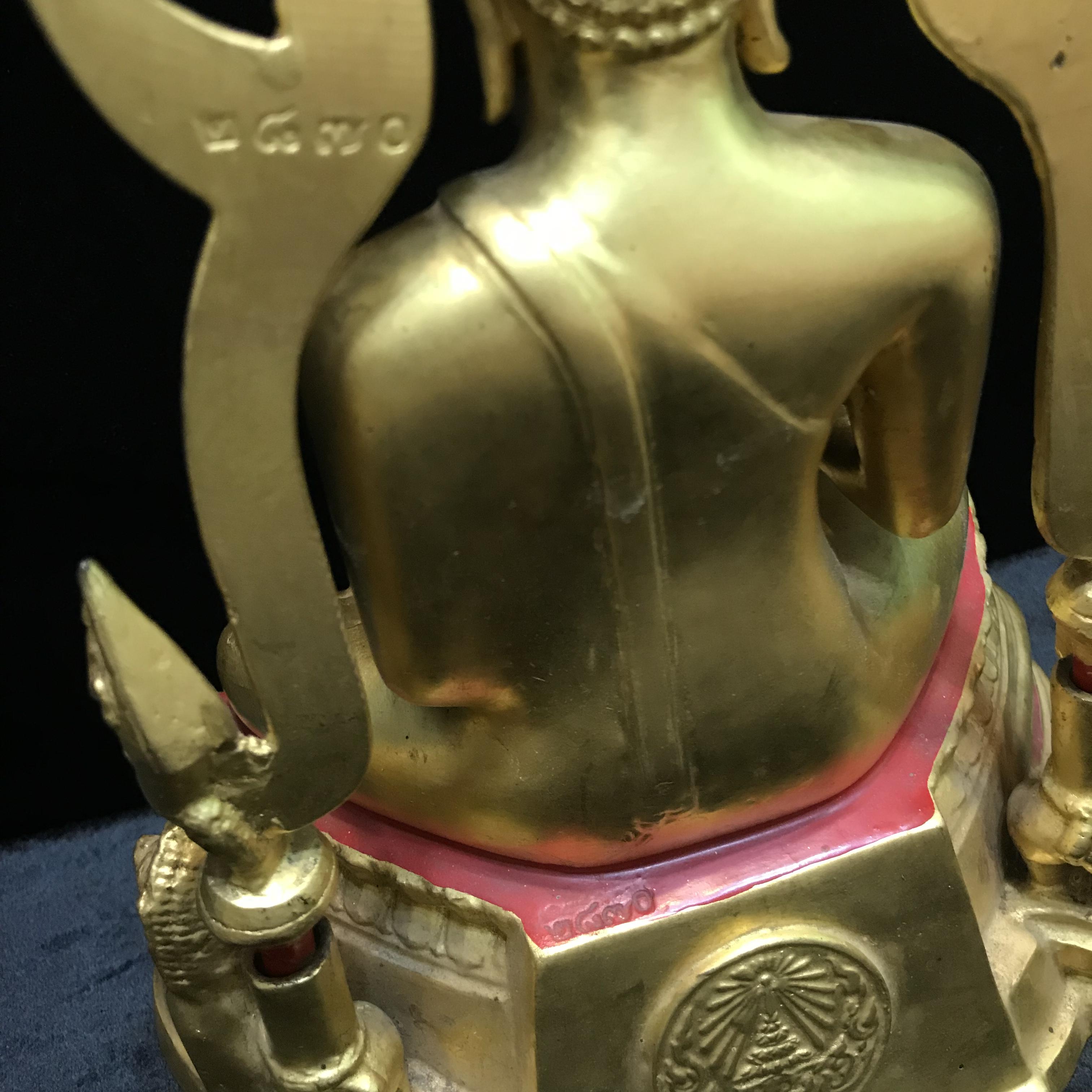 พระพุทธชินราช มวก วัดเบญจมบพิตร ปี 2519 หน้าตัก 5.9 นิ้ว หล่อดินไทย ปิดทองเดิม(ในหลวงรัชกาลที่9และราชินีเสด็จฯเททอง)