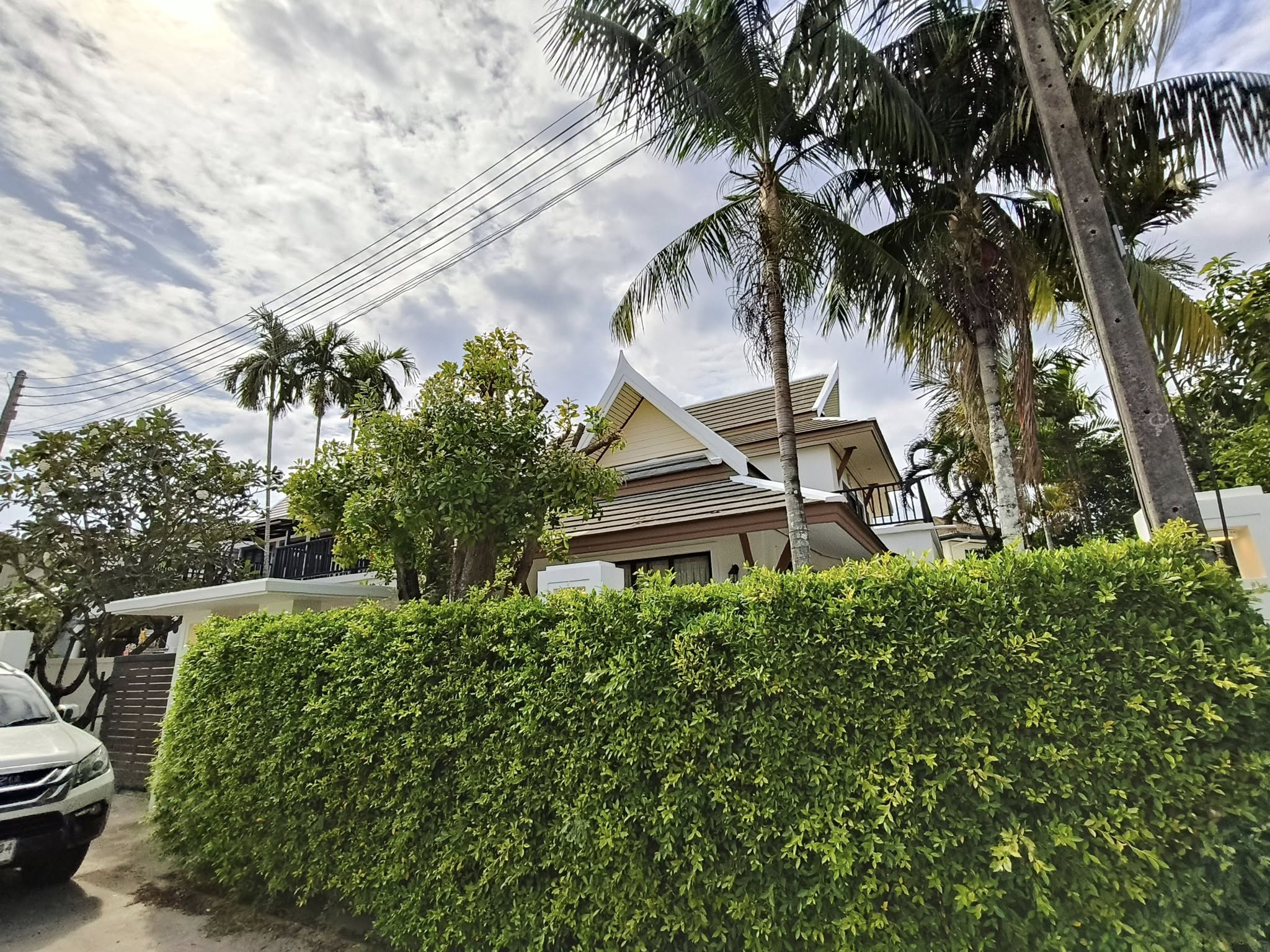 For Rent : Chalong, Private Pool Villa, 3 bedrooms 5 bathrooms