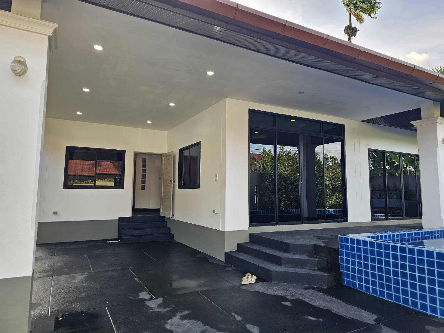 For Rent : Cherngtalay, Private Pool Villa near Blue tree Phuket, 2 bedrooms 2 bathrooms