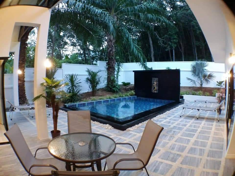 For Rent : Rawai, Private Pool Villa Soi Huai Nam Tho, 3 bedrooms 3 bathrooms