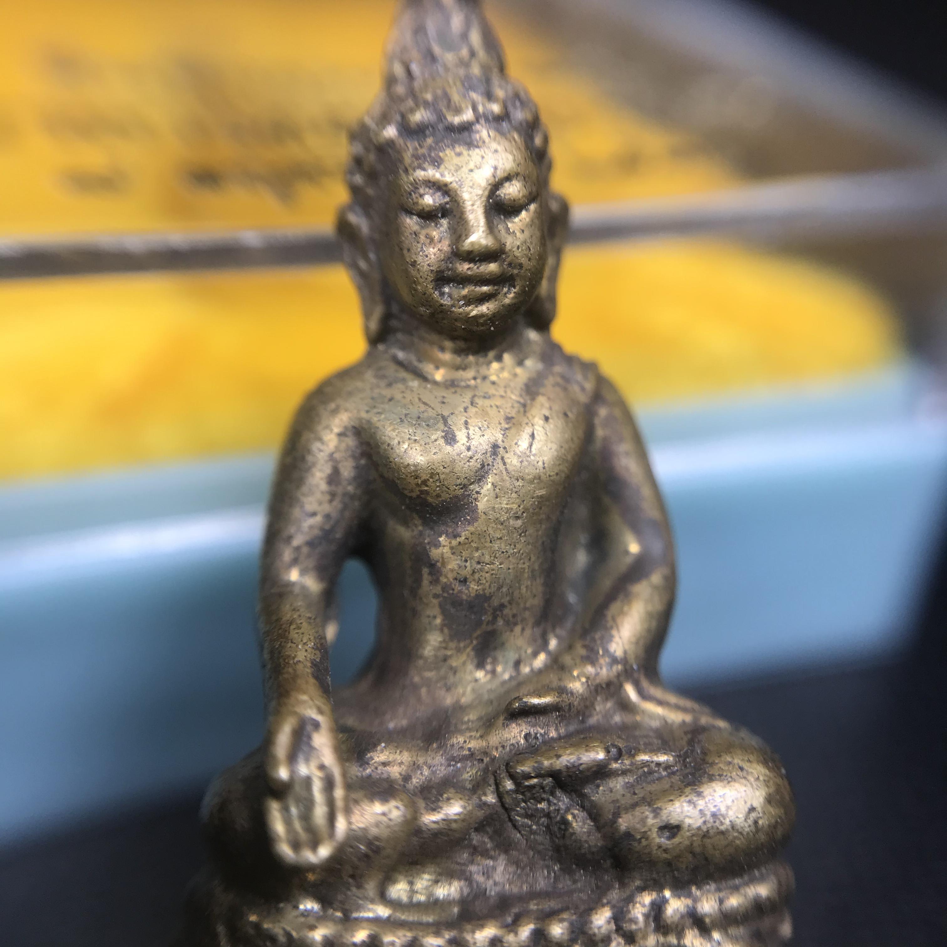 พระกริ่งไพรีพินาศ วัดบวรนิเวศ ปี2530 เนื้อทองผสม ที่ระลึกครบรอบ30ปี ธนาคารทหารไทย (มีส่วนผสมของชนวนเก่าของไพรีพินาศรุ่นแรก)อานุภาพยิ่งใหญ่ กำราบศัตรูพ่ายสิ้น พระไพรีพินาศ