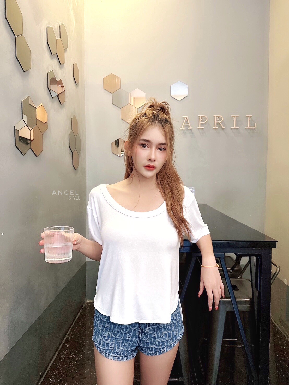 กุ้นหน้าสั้น