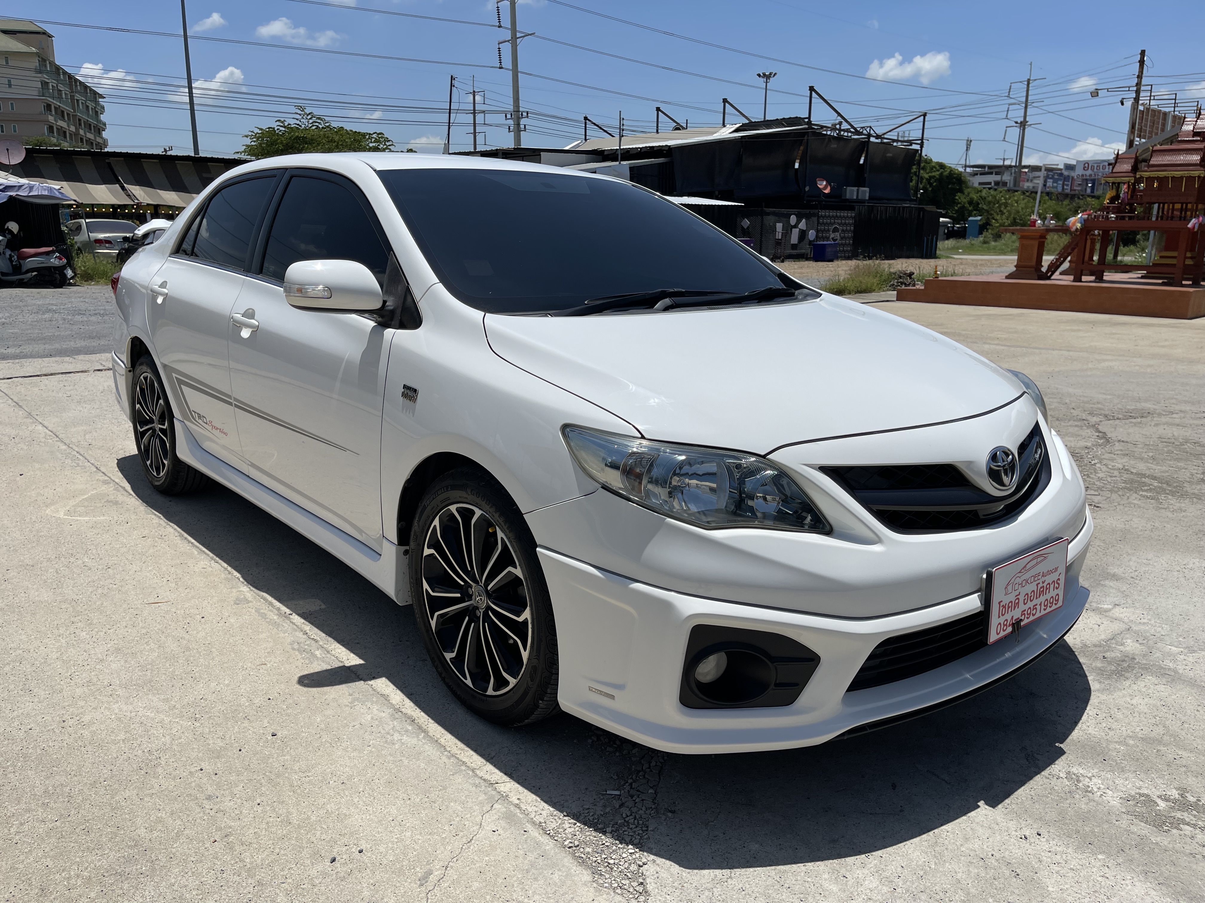 Toyota Altis 1.8 TRD Sportivo Dvd At 2013 ขาว