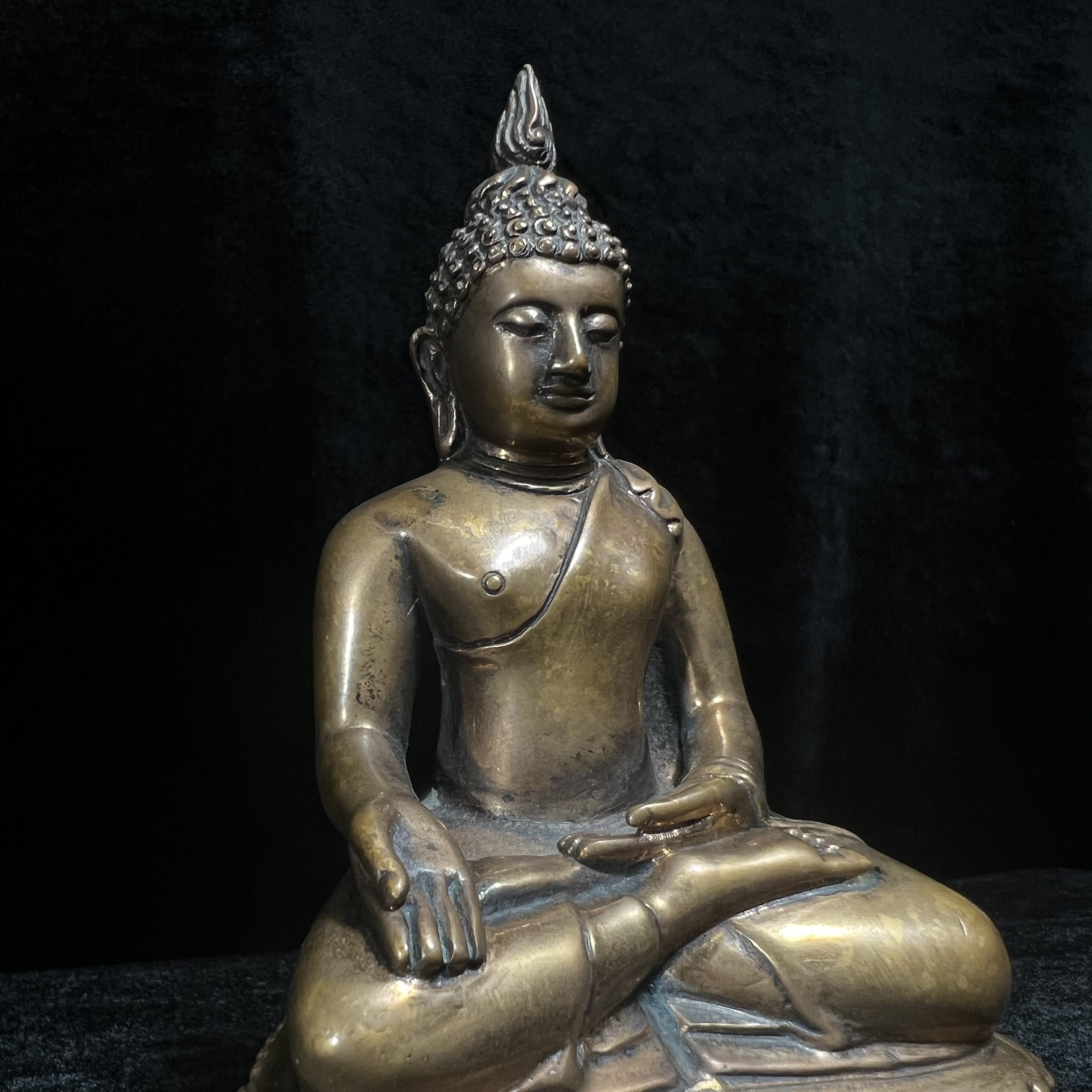 พระไพรีพินาศ วัดบวรนิเวศวิหาร ปี 2544 เนื้อสัมฤทธิ์ หน้าตัก 3นิ้ว (นิยมหายาก)(1ใน2989องค์)