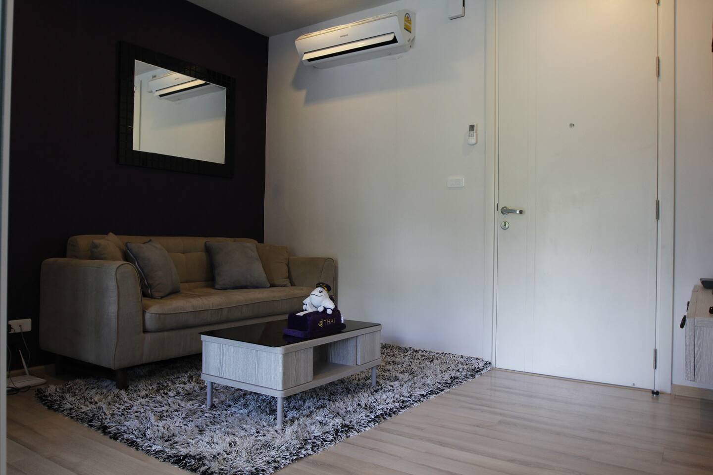For Rent : Samkong,The Base Heiht 1 Bedroom 1 Bathroom, 9th Floor, City View.