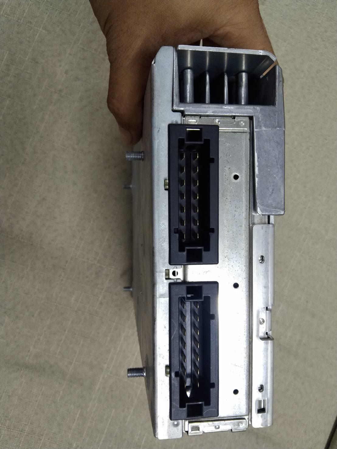 เพาเวอร์แอมป์ W221