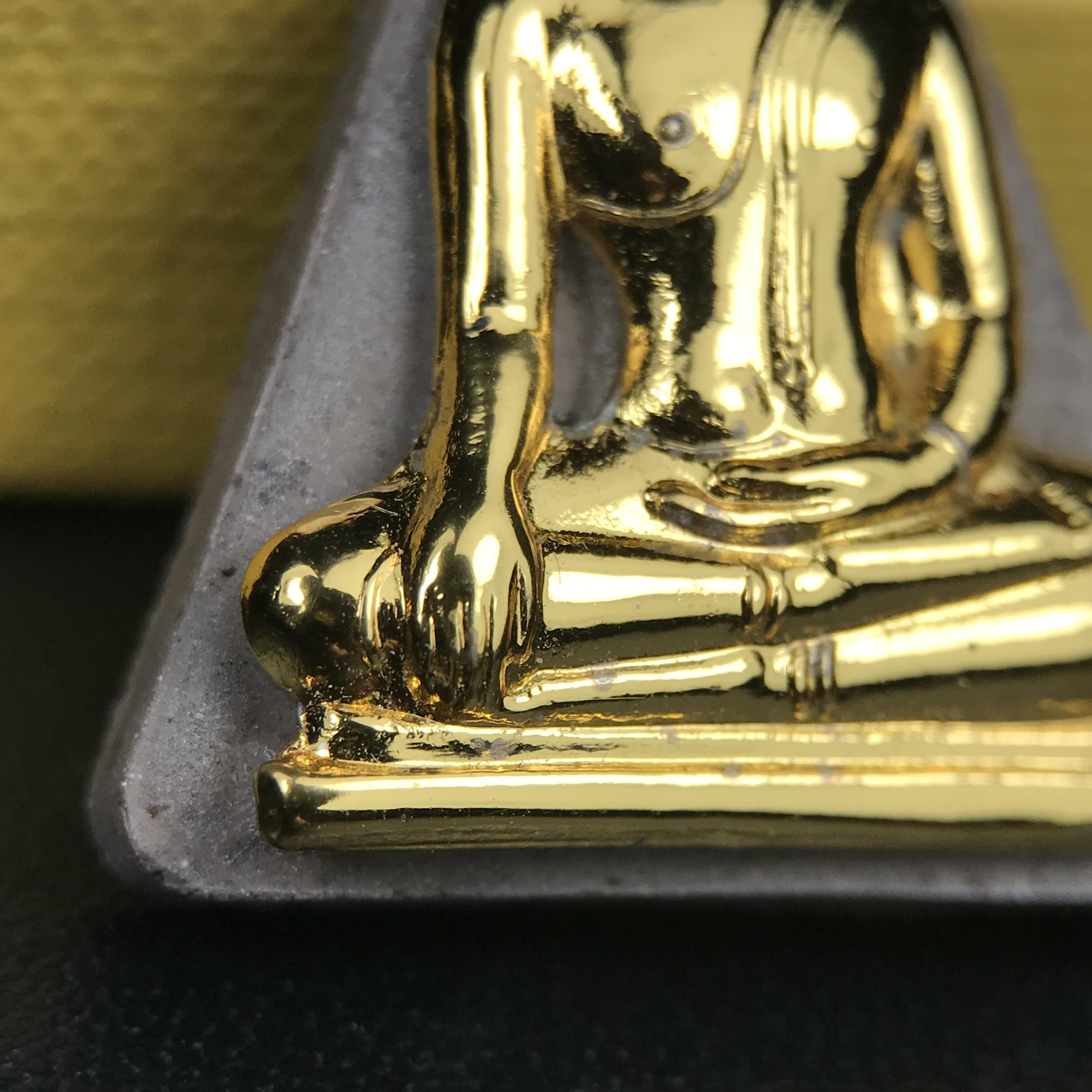 พระพุทธมหาสุวรรณปฏิมากร (หลวงพ่อทองคำ) หลังตรามหามงคลเฉลิมพระชนมพรรษา 80 พรรษา รัชกาลที่9 วัดไตรมิตรวิทยาราม กรุงเทพฯ ปี 2550 พระพิมพ์หน้าทองคำ(หายาก 1 ใน 999 องค์)