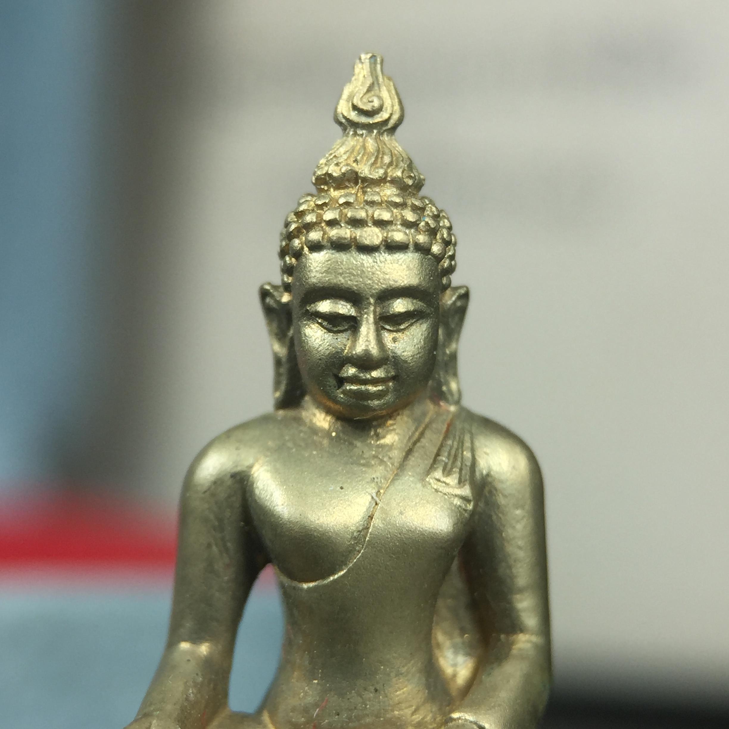 พระกริ่งไพรีพินาศ ครองสิริราชสมบัติครบ 50 ปี พ.ศ.2540 เนื้อทอง93 สวย ครบ สมบูรณ์ ชุดพระราชทาน(หายาก)