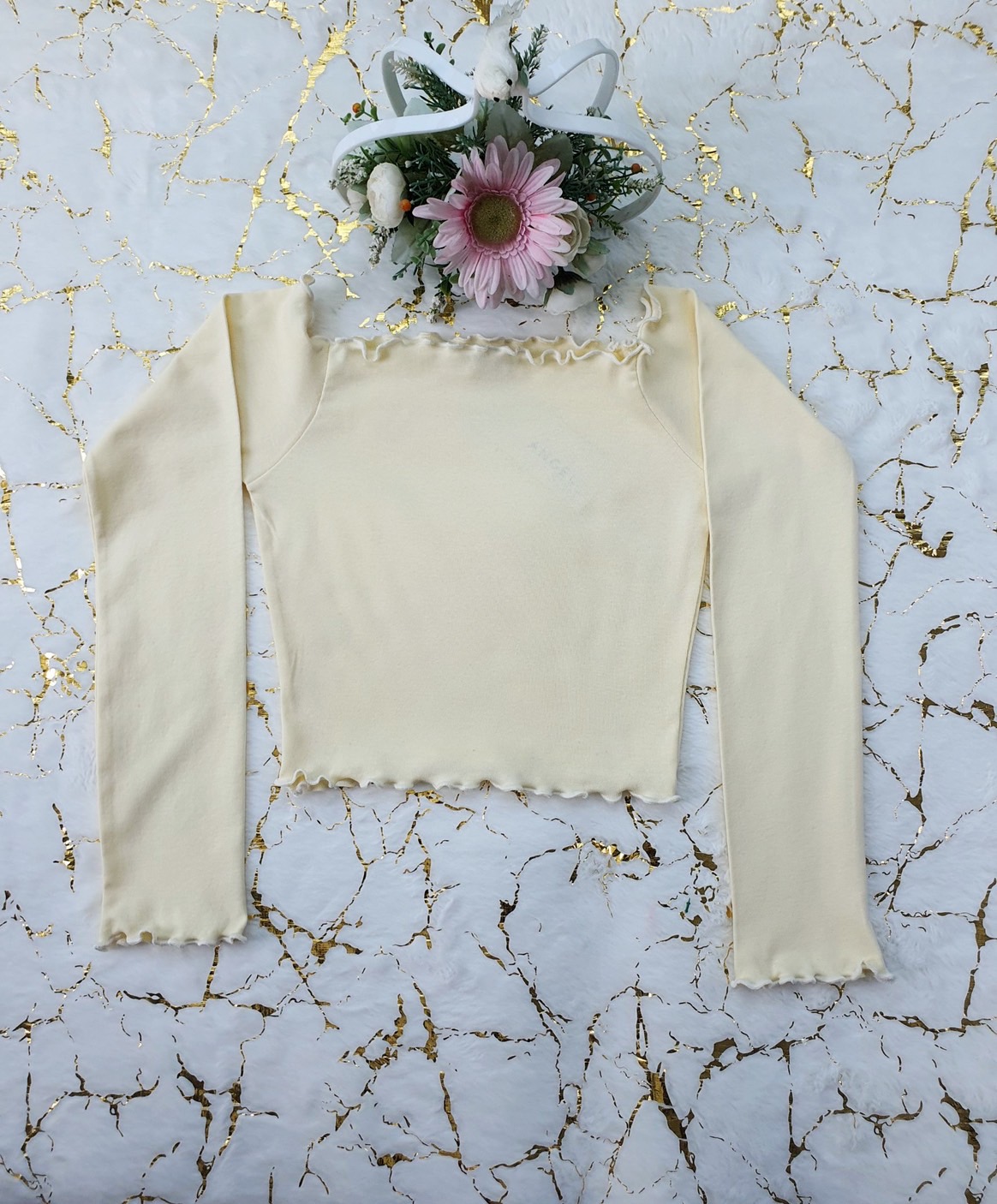 เปิดไหล่หยัก