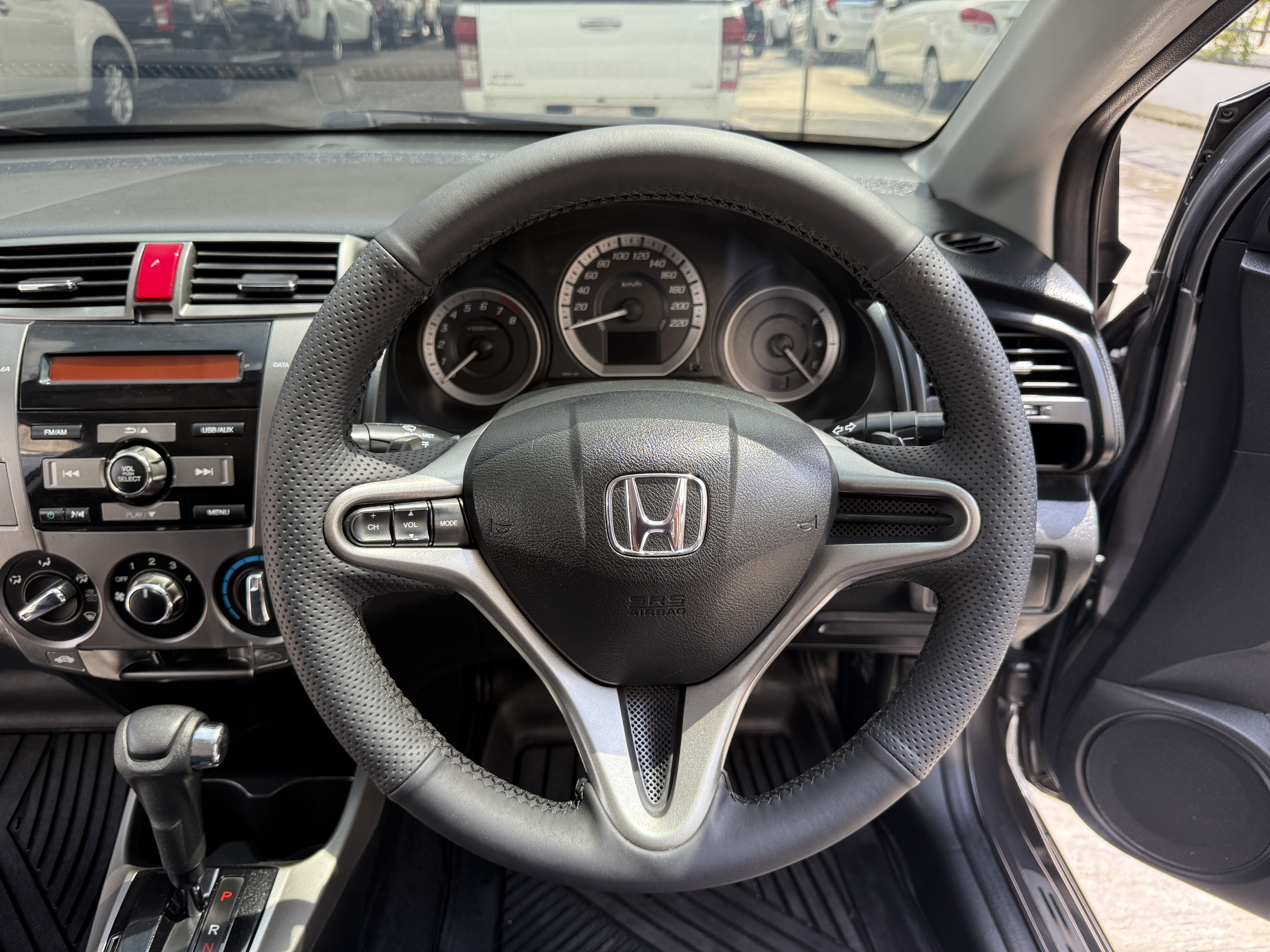 Honda City 1.5 SV At 2013 เทาดำ