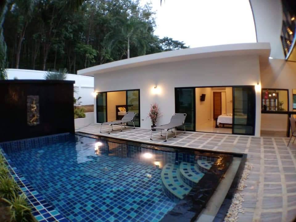For Rent : Rawai, Private Pool Villa Soi Huai Nam Tho, 3 bedrooms 3 bathrooms