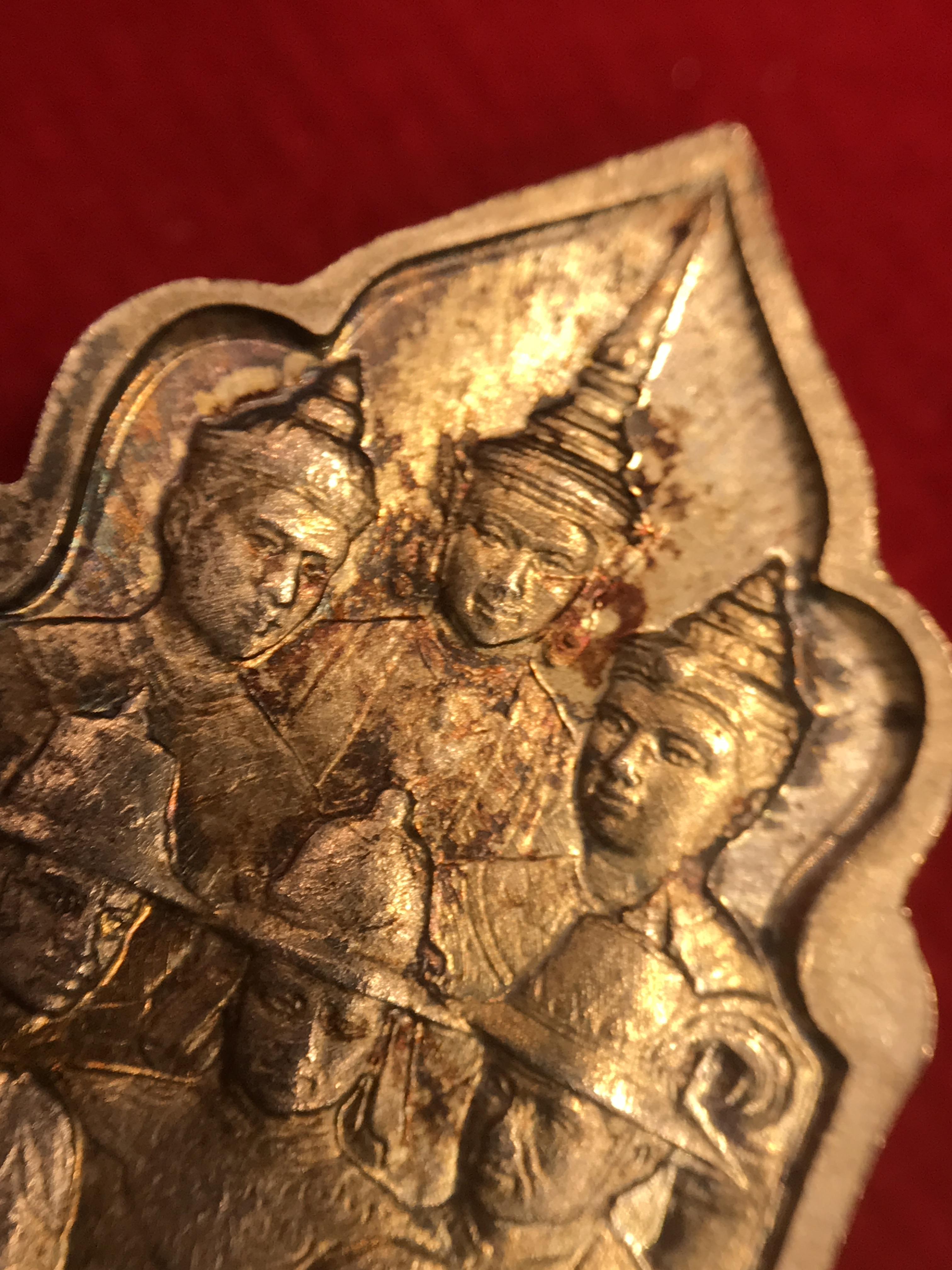 เหรียญนวมหาราชเฉลิมพระชนพรรษา 5 รอบ รัชกาลที่9 ปี 2530 เนื้อเงินกล่องเดิม(หายาก)