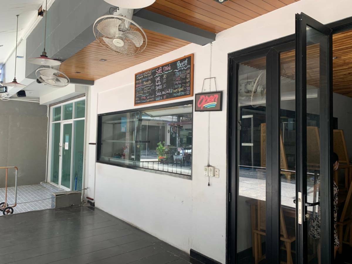 For Sale : Patong, Hotel @Bangla, 22 bedrooms, 1 restaurant, 1 office