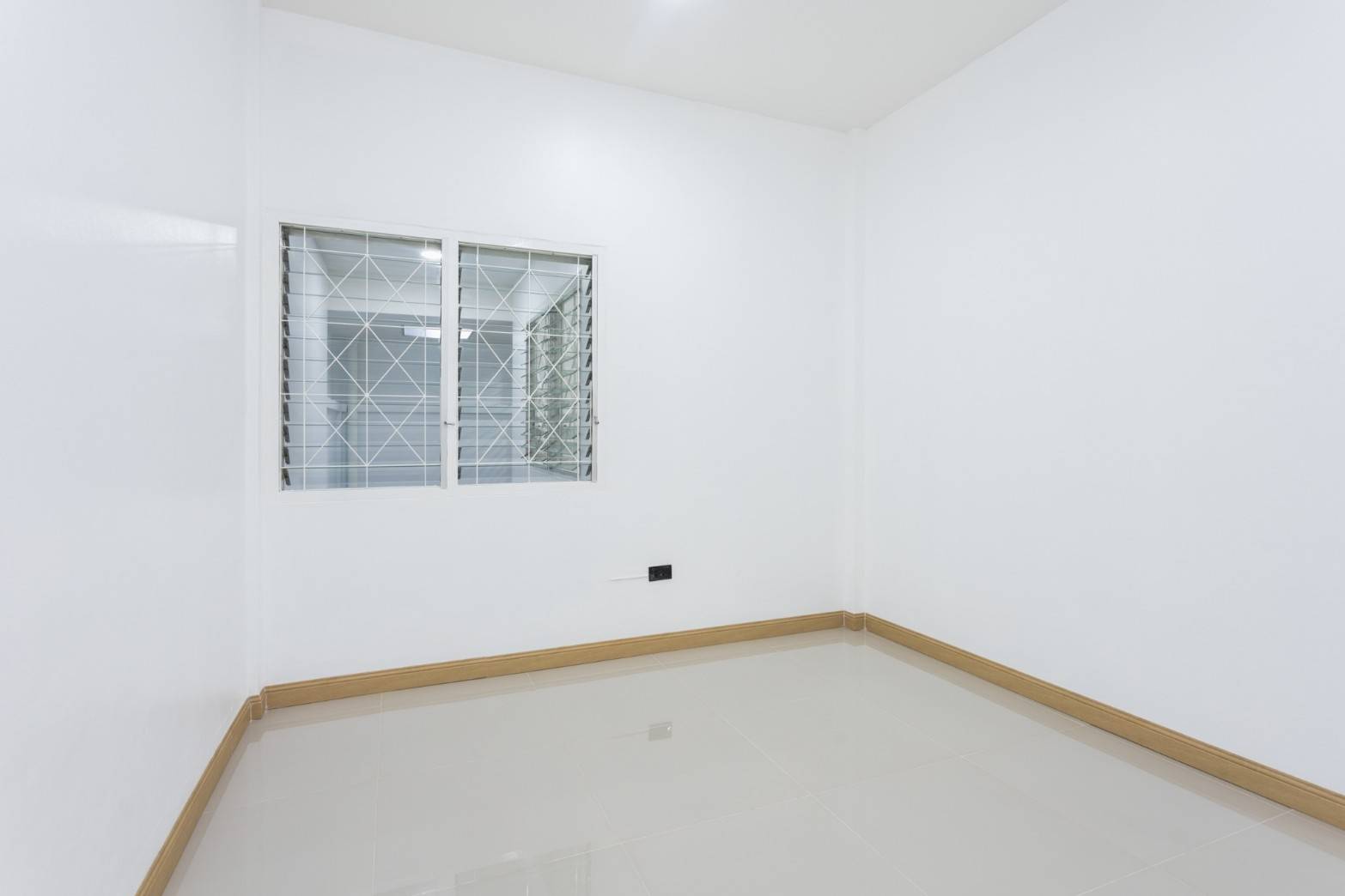 For Sale : Thalang, Single-storey townhouse, 3 Bedrooms 1 Bathrooms