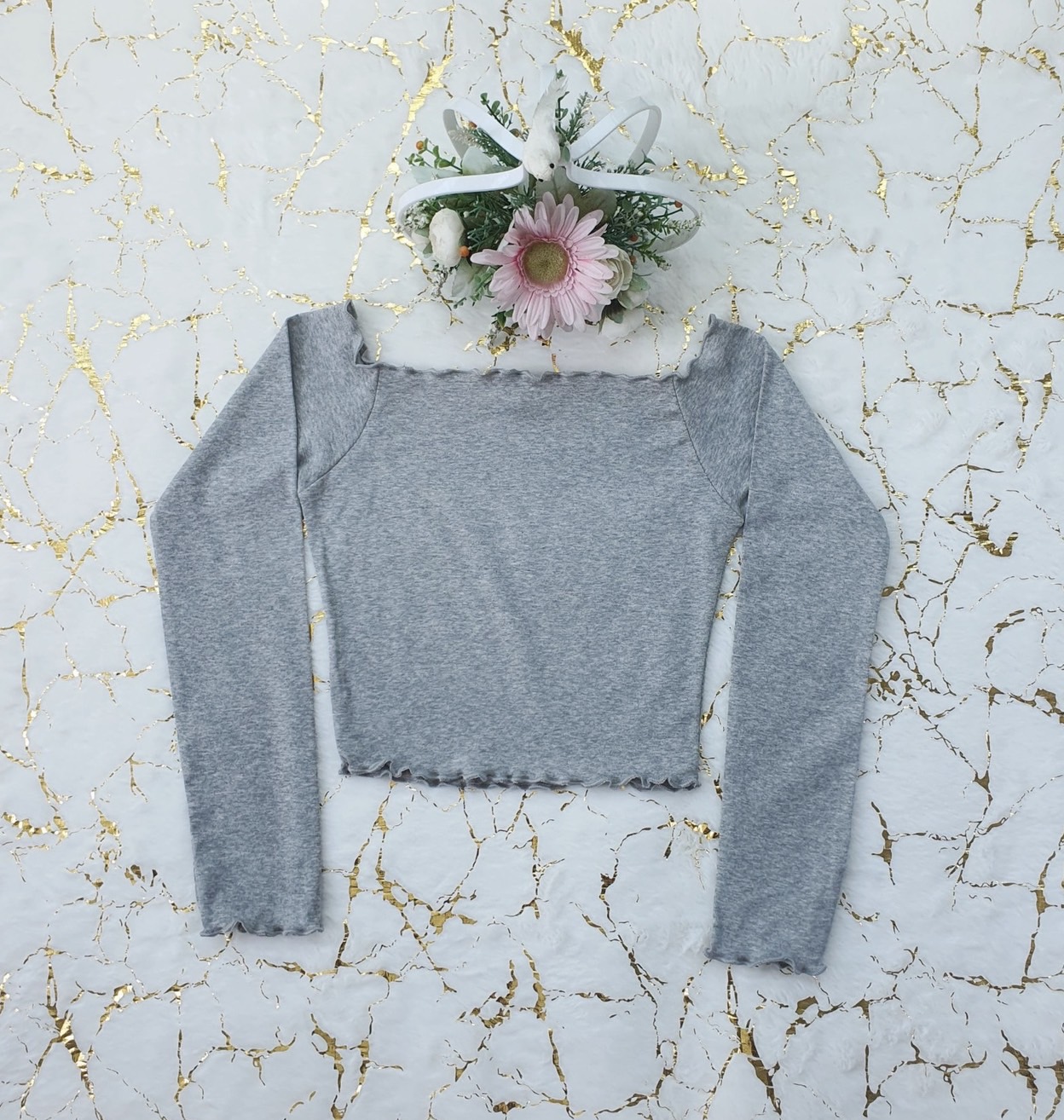 เปิดไหล่หยัก