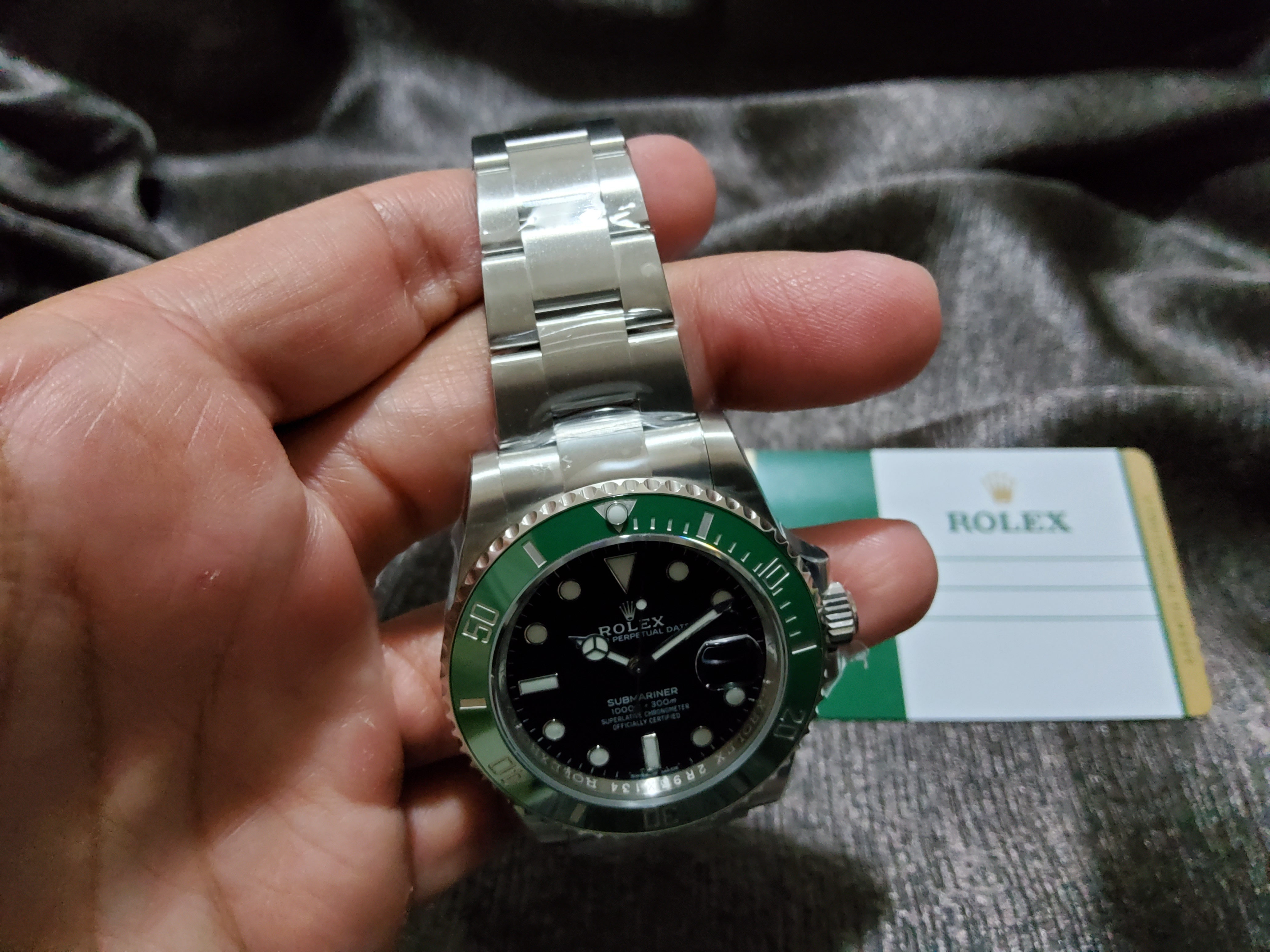 PRE-ORDER ROLEX SUBMARINER GREEN STARBUCK (40MM.) กลไกโคลน ROLEX 3235