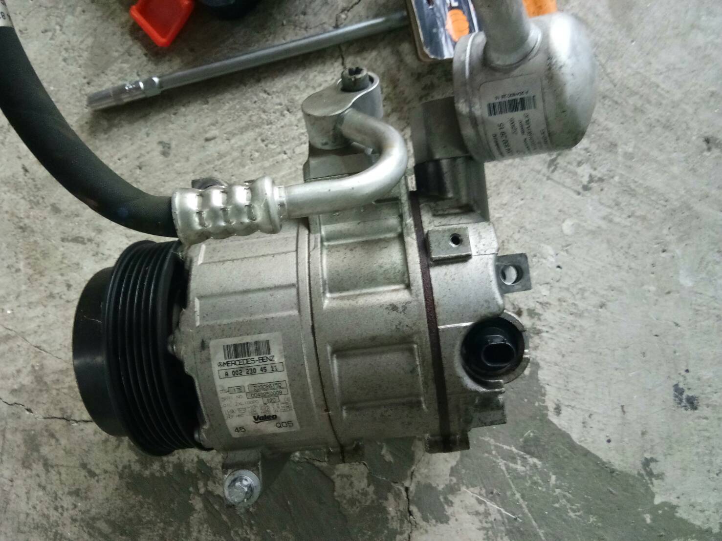คอมแอร์M271 Evo W204-207-212
