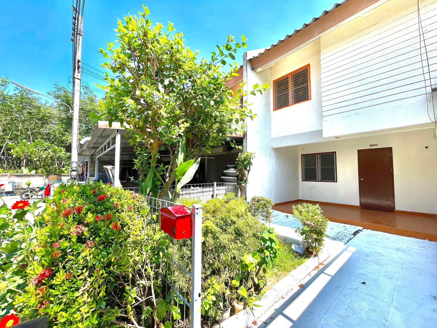 For Sales : Thalang, 2-story townhouse@Ban Pon, 2 Bedrooms, 1 Bathroom