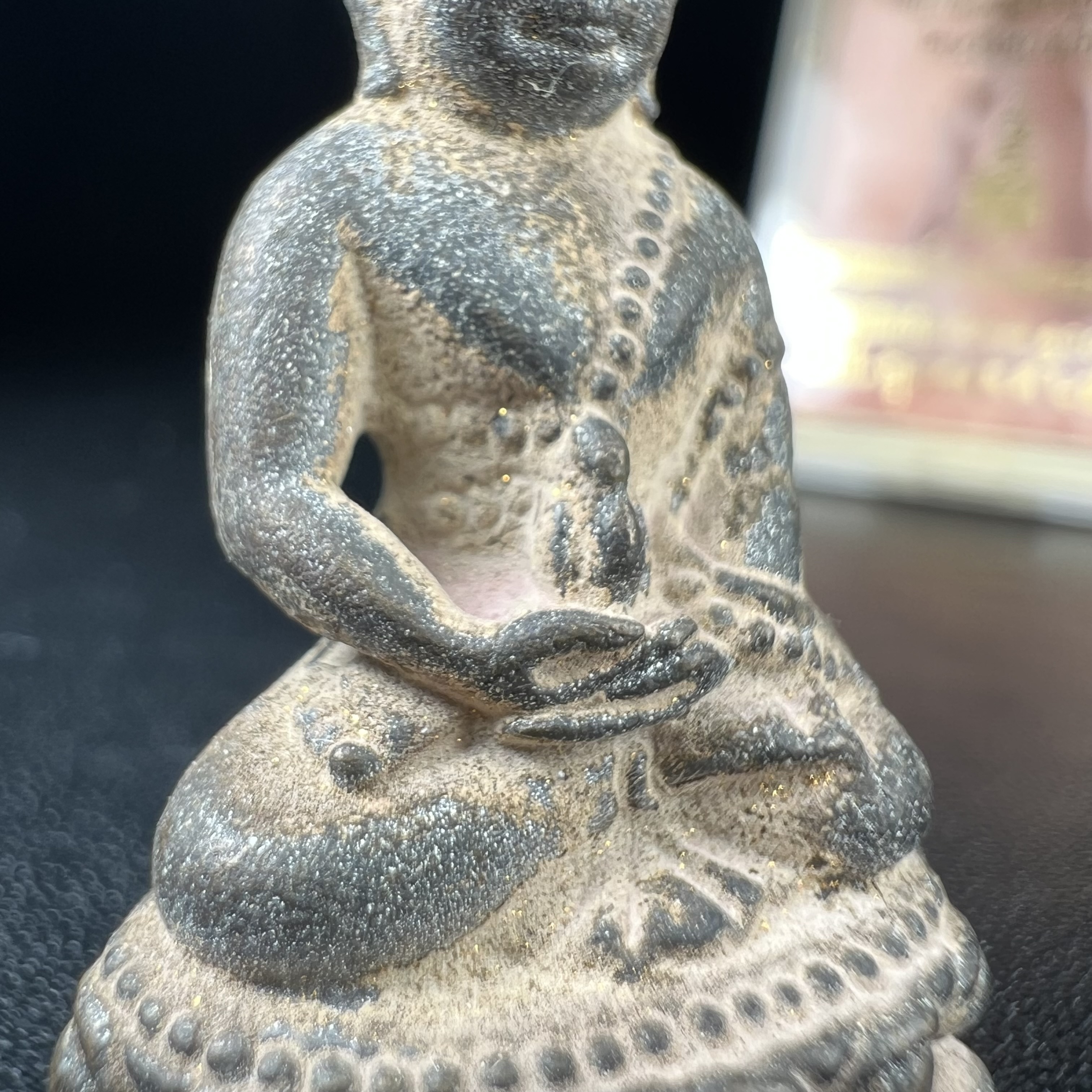 พระกริ่งชินบัญชรฉลองพระชันษา 100 ปี สมเด็จพระญาณสังวร วัดบวรนิเวศวิหาร ปี 2556 เนื้อนวโลหะผสมทองคำก้นอุดผงพรายกุมาร หลวงปู่ทิม พิธีใหญ่ มวลสารเด่น นิยม(1 ใน 599 องค์)หายาก***องค์หมายเลข ๓๒๑***