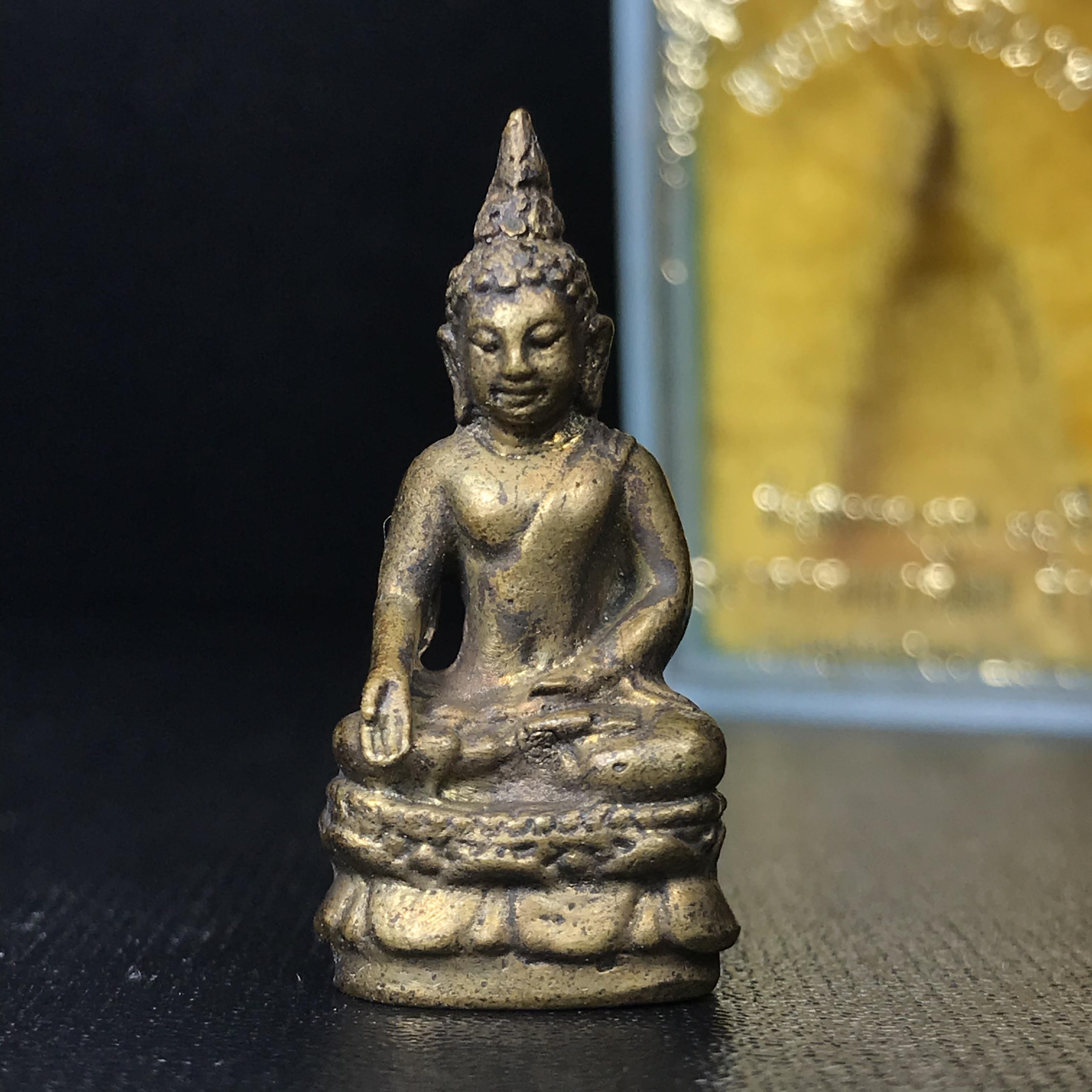 พระกริ่งไพรีพินาศ วัดบวรนิเวศ ปี2530 เนื้อทองผสม ที่ระลึกครบรอบ30ปี ธนาคารทหารไทย (มีส่วนผสมของชนวนเก่าของไพรีพินาศรุ่นแรก)อานุภาพยิ่งใหญ่ กำราบศัตรูพ่ายสิ้น พระไพรีพินาศ