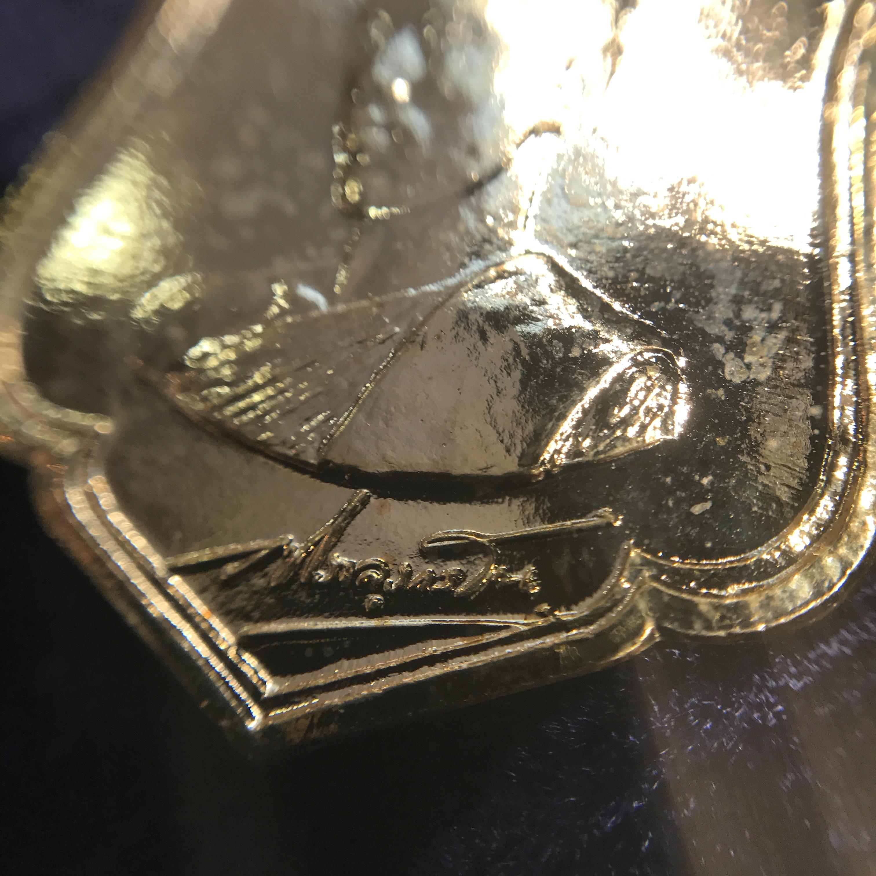 เหรียญทรงผนวช ร.10 ปี2521 รุ่นแรก เนื้อทองแดงกะไหล่ทอง(สภาพสวยกล่องเดิม)