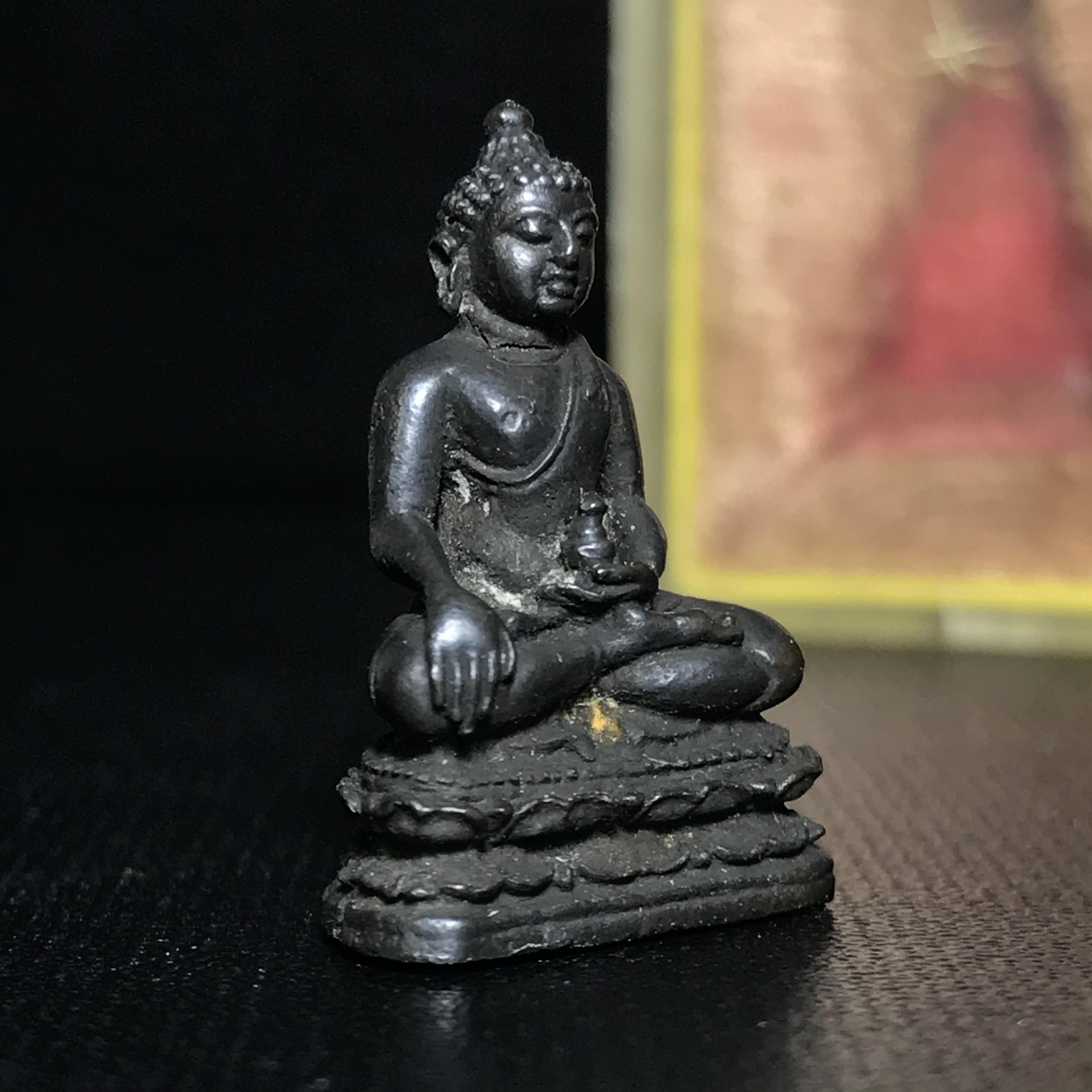 พระกริ่งมหาราช วัดพระเชตุพนฯ ปี2512 เนื้อนวโลหะ(ปลุกเศก 108 คณาจารย์...พิธีพุทธาภิเษกยิ่งใหญ่..เจตนาสุดยอดมหามงคล)