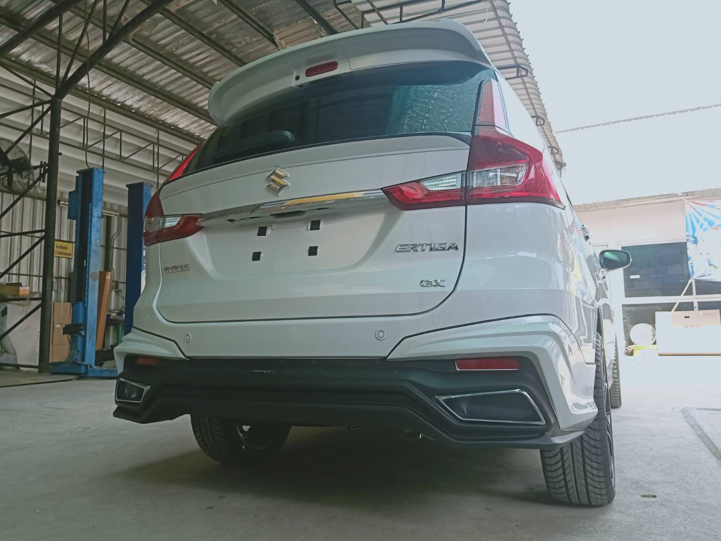 Suzuki Ertiga 2019 V.1 bodykits by Amotriz