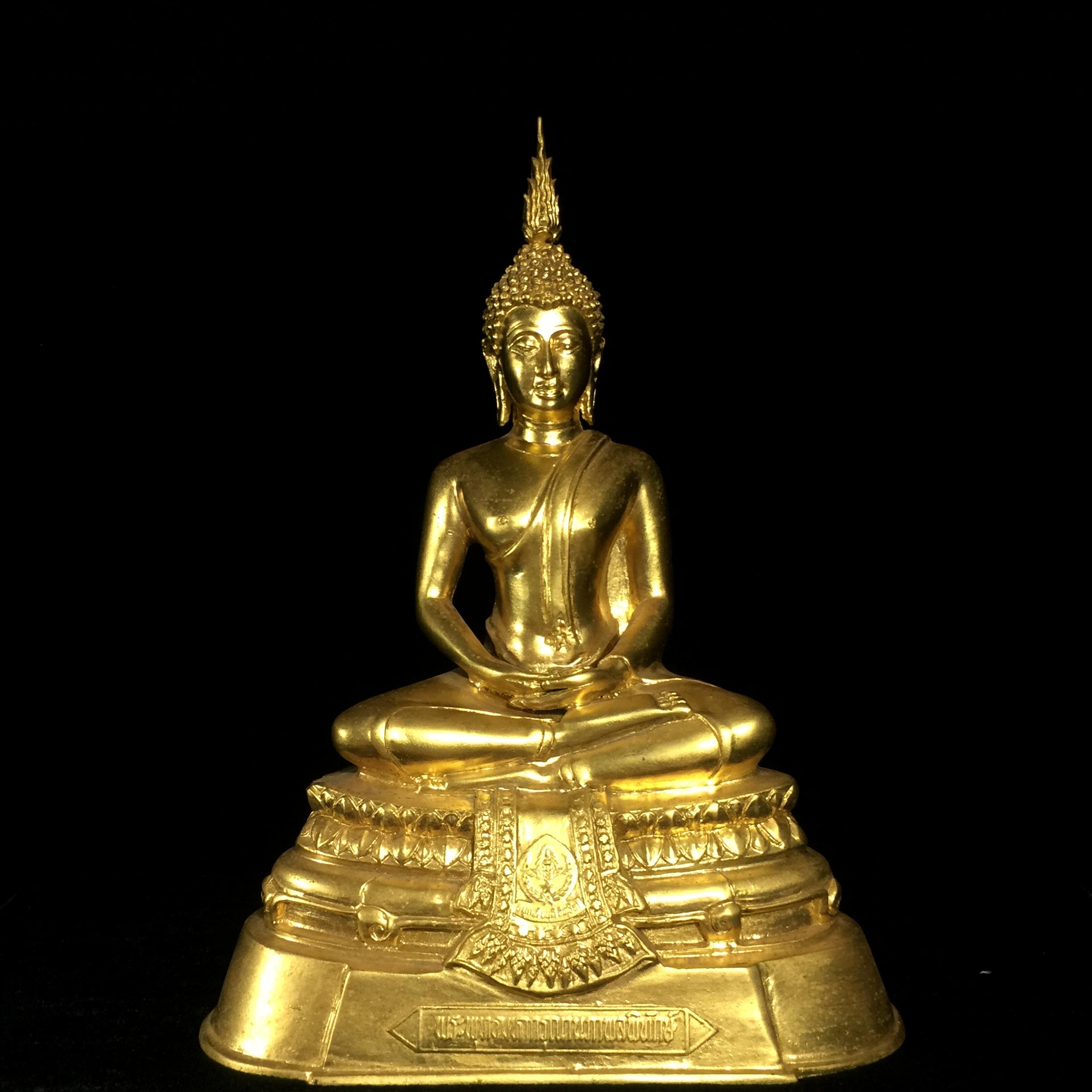 พระพุทธมหากรุณานภาพลพิทักษ์ พระพุทธรูปประจำโรงเรียนนายเรืออากาศ ปี 2540 หน้าตัก 5นิ้ว หมายเลข 197 สมเด็จพระสังฆราชเจ้า กรมหลวงวชิรญาณสังวร(สมเด็จพระสังฆราชองค์ที่19)ทรงถวายพระนาม(หายาก)