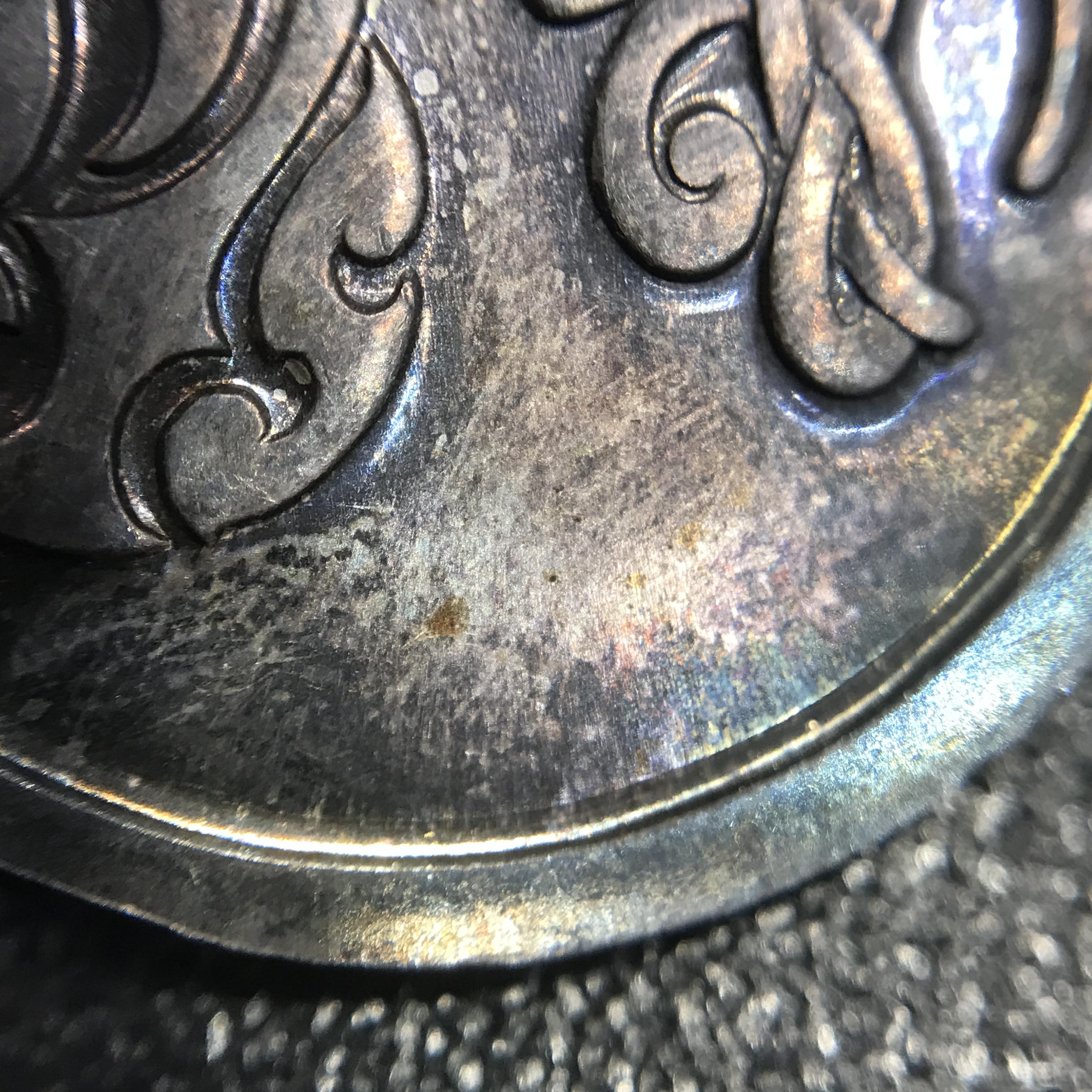 เหรียญสองพระองค์พระราชทาน ภปร. สก. เนื้อเงิน ปี2535 สภาพสวยผิวเดิมพร้อมกล่องเดิมๆ (หายาก)