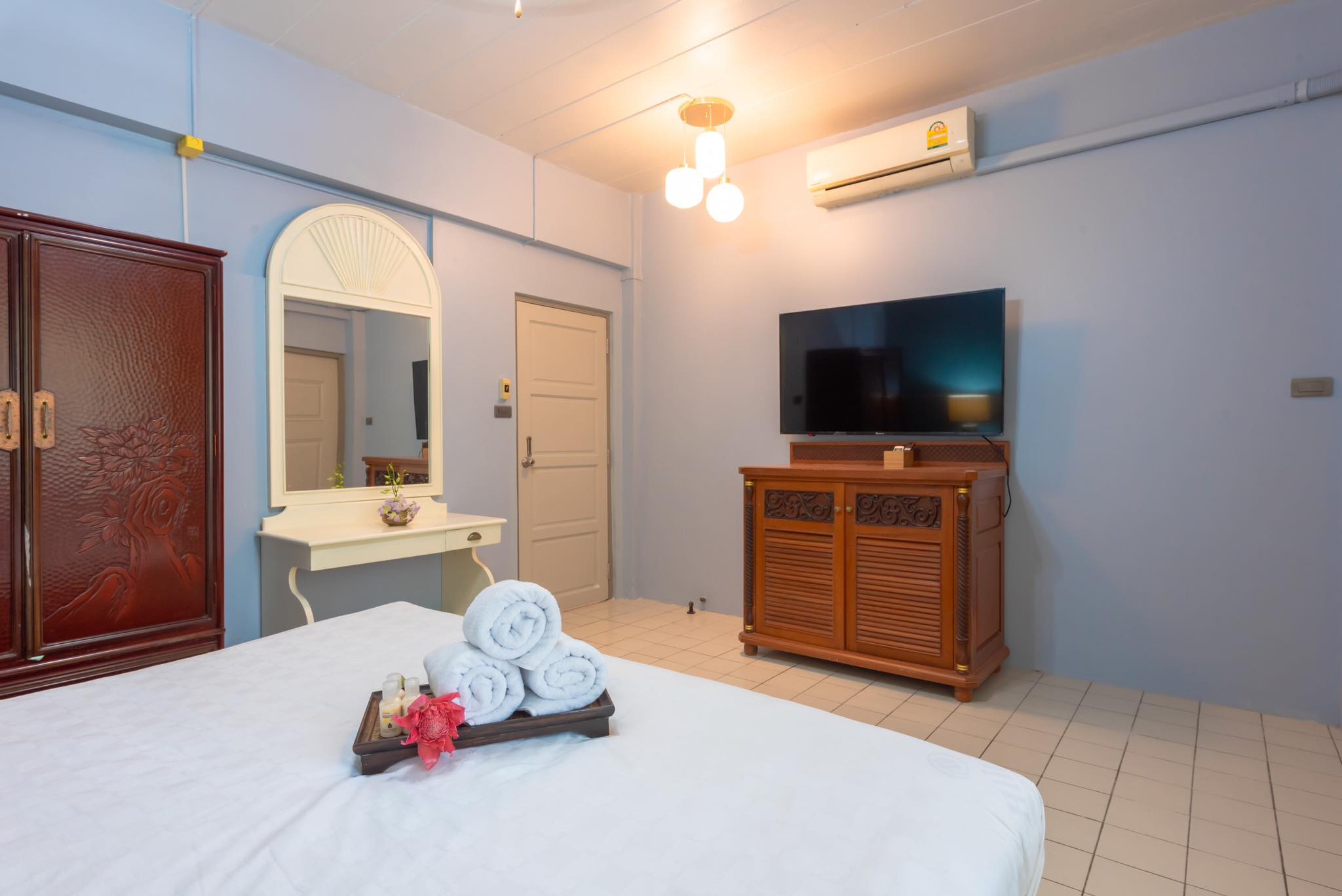 For Rent : Cherngtalay, Apartment near Surin beach, 2 bedrooms 1 bathroom