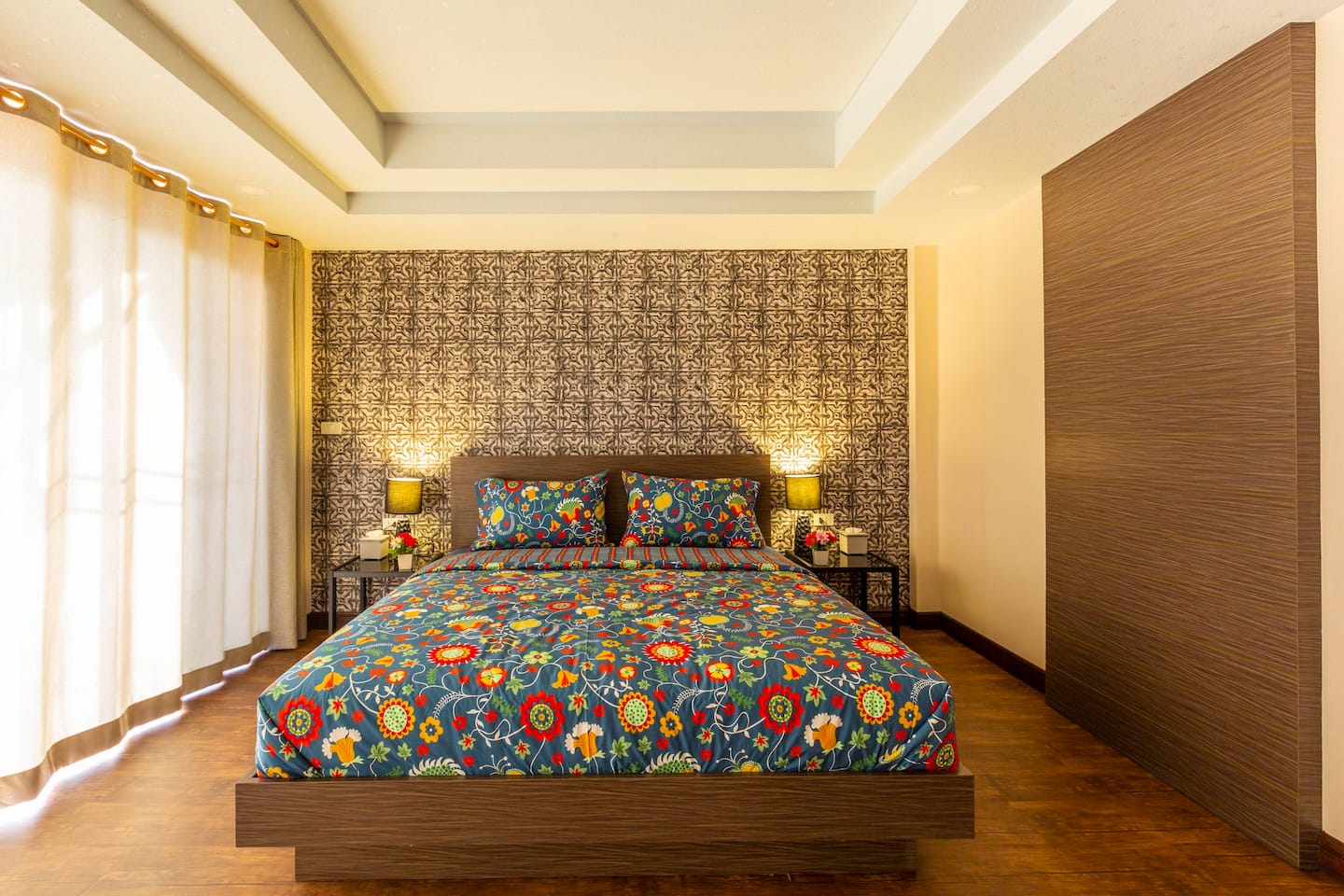 For Rent : Patong Town House 3 Story Sea View 3 bedrooms, 4.5 bathrooms.