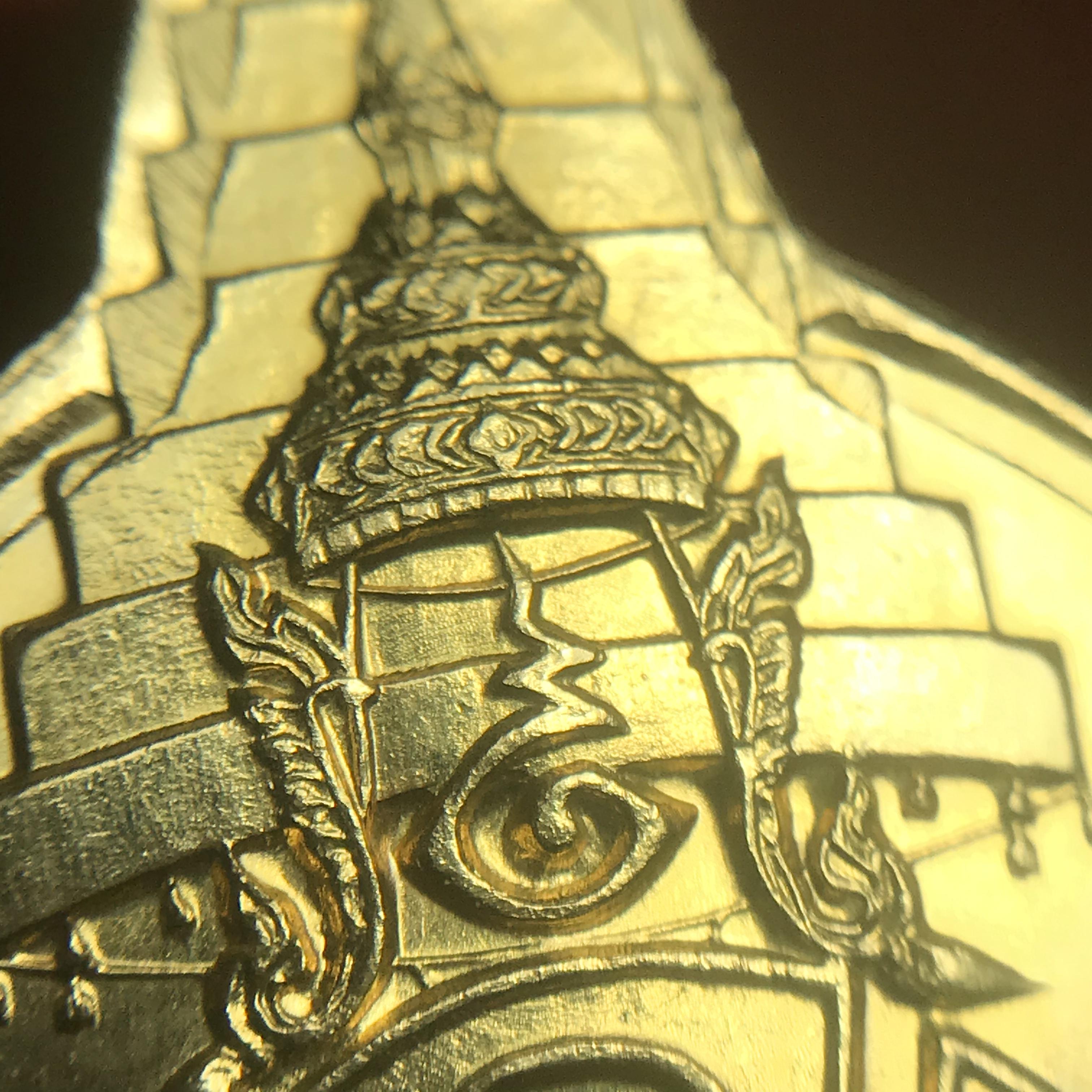 เหรียญพระชัยหลังช้าง ภปร. ปี2530 เนื้อทองคำ พิมพ์ใหญ่ 15กรัม(หนักหนึ่งบาท) พิธีใหญ่ นิยม สภาพสวย กล่องบรรจุเดิมครบ หายากมาก