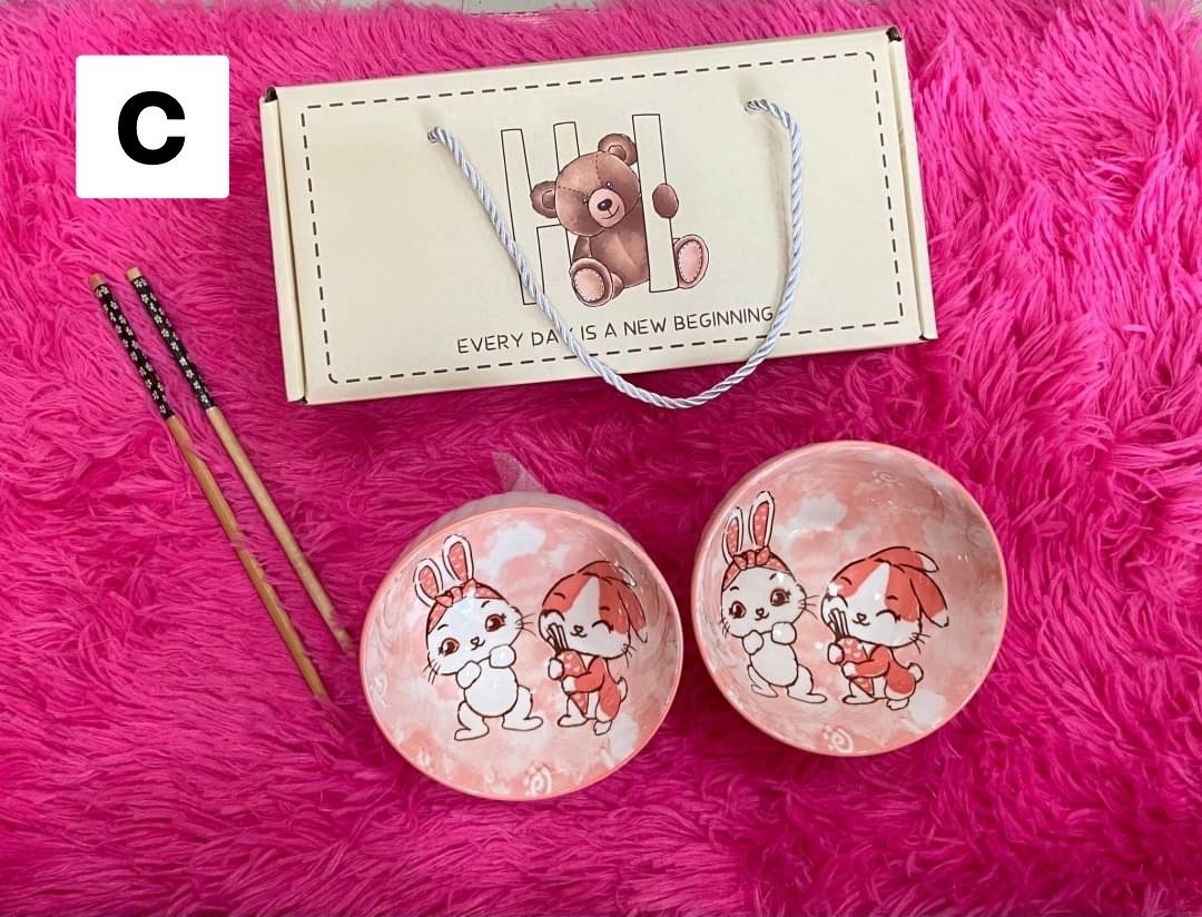 ชุดถ้วยกระเบื้อง ตะเกียบ พร้อมกล่องสวย